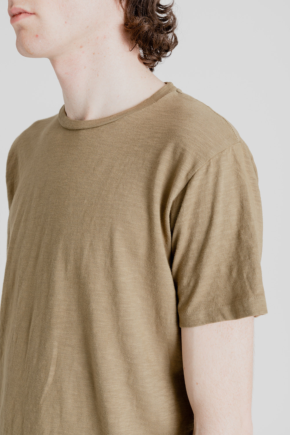 Velva Sheen Rolled Regular Short Sleeve Tee in Olive