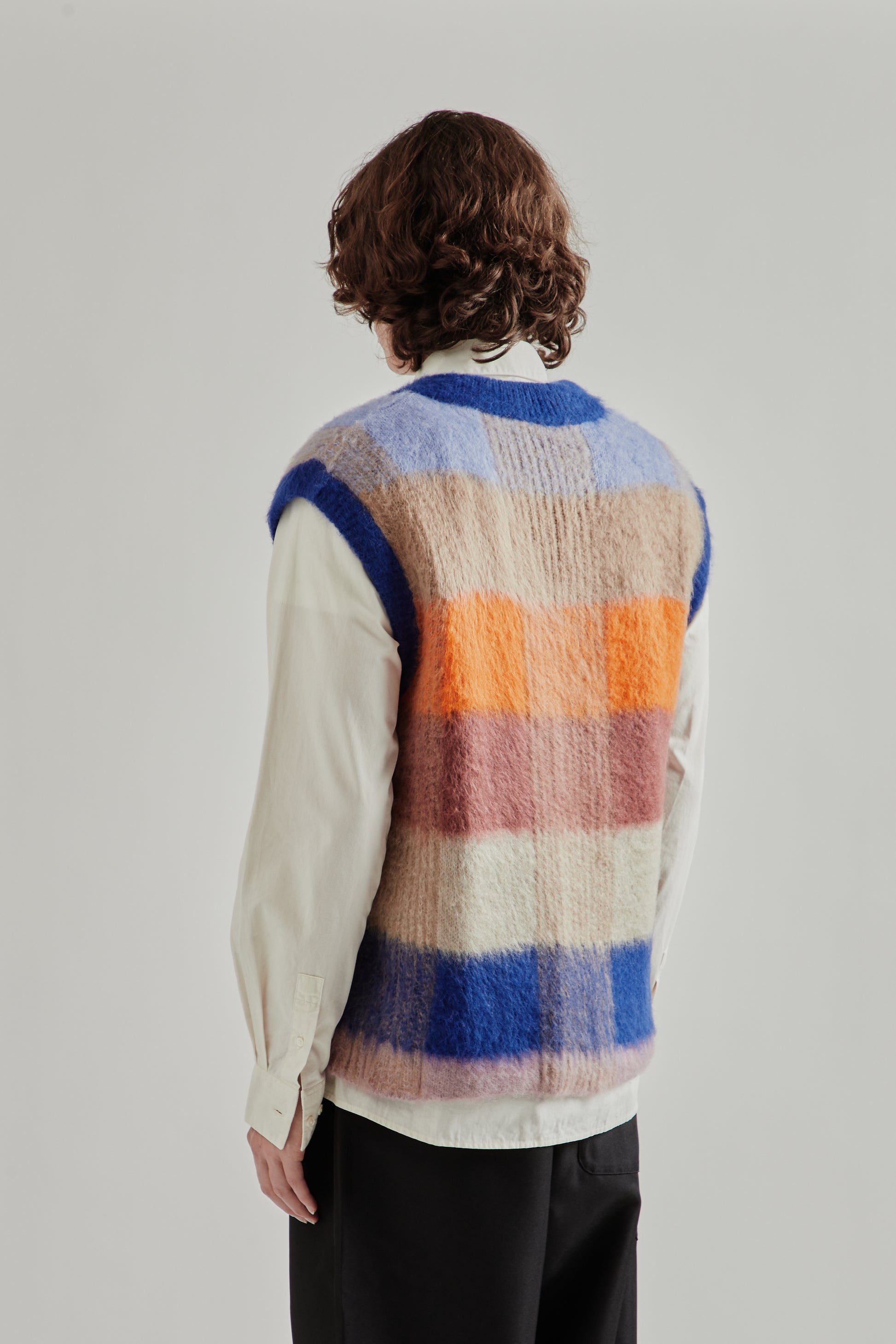 ARCS FW25 Slumber Vest Bus Jumble 4