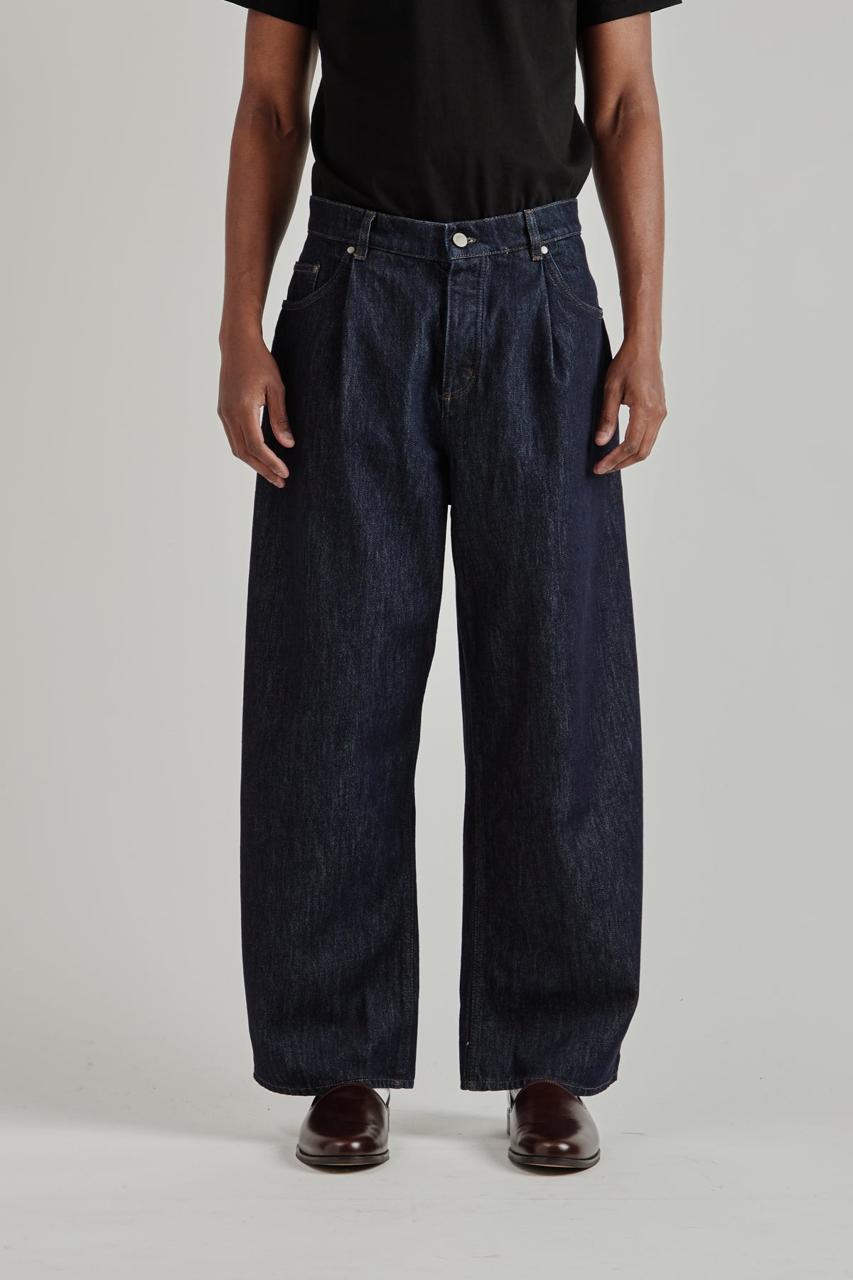 Duma Pleated Pants - Almost Raw