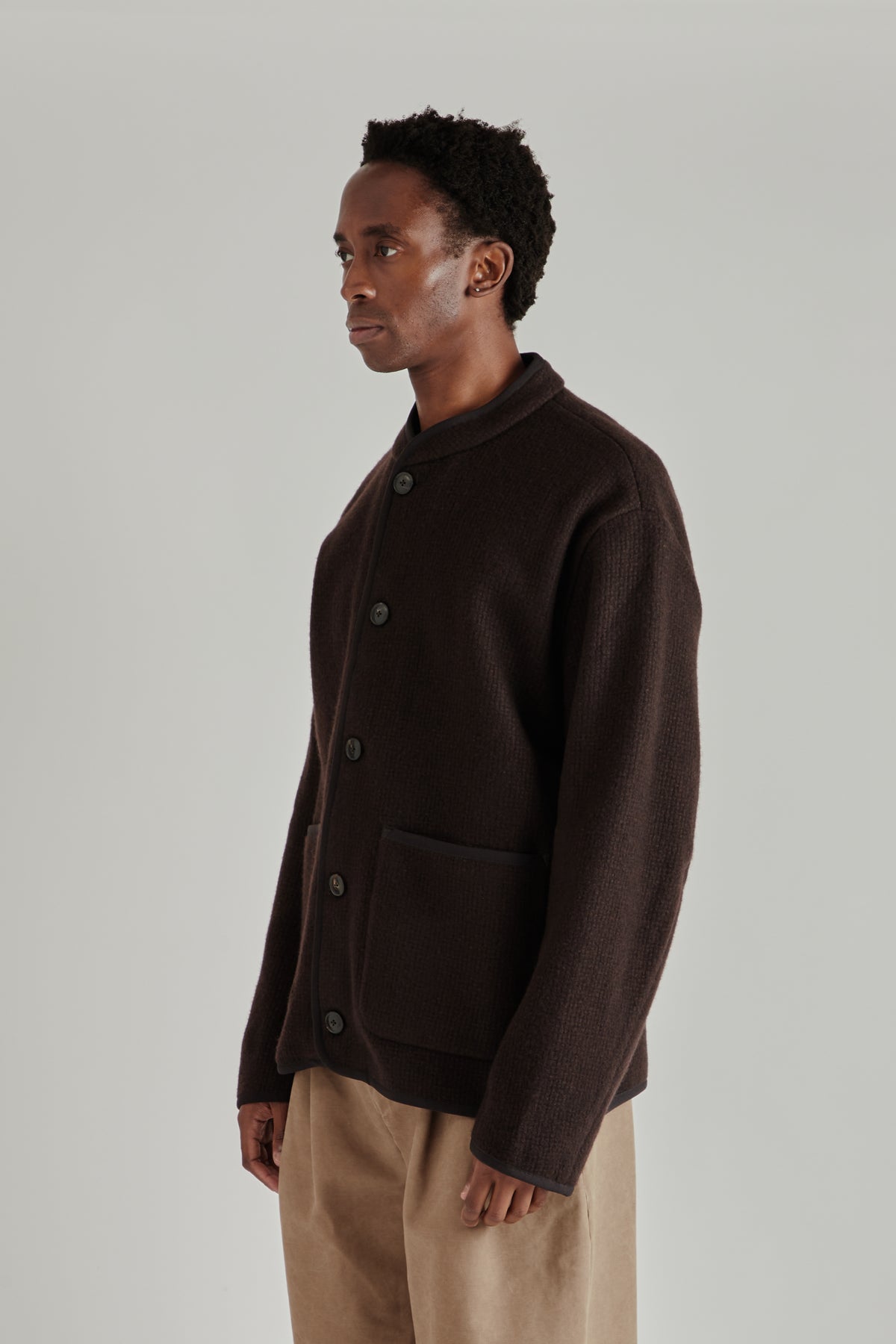 A Kind Of Guise FW26 Yebra Jacket Mahogony Tiles0138
