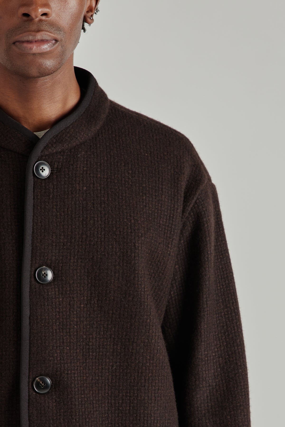 A Kind Of Guise FW26 Yebra Jacket Mahogony Tiles0147