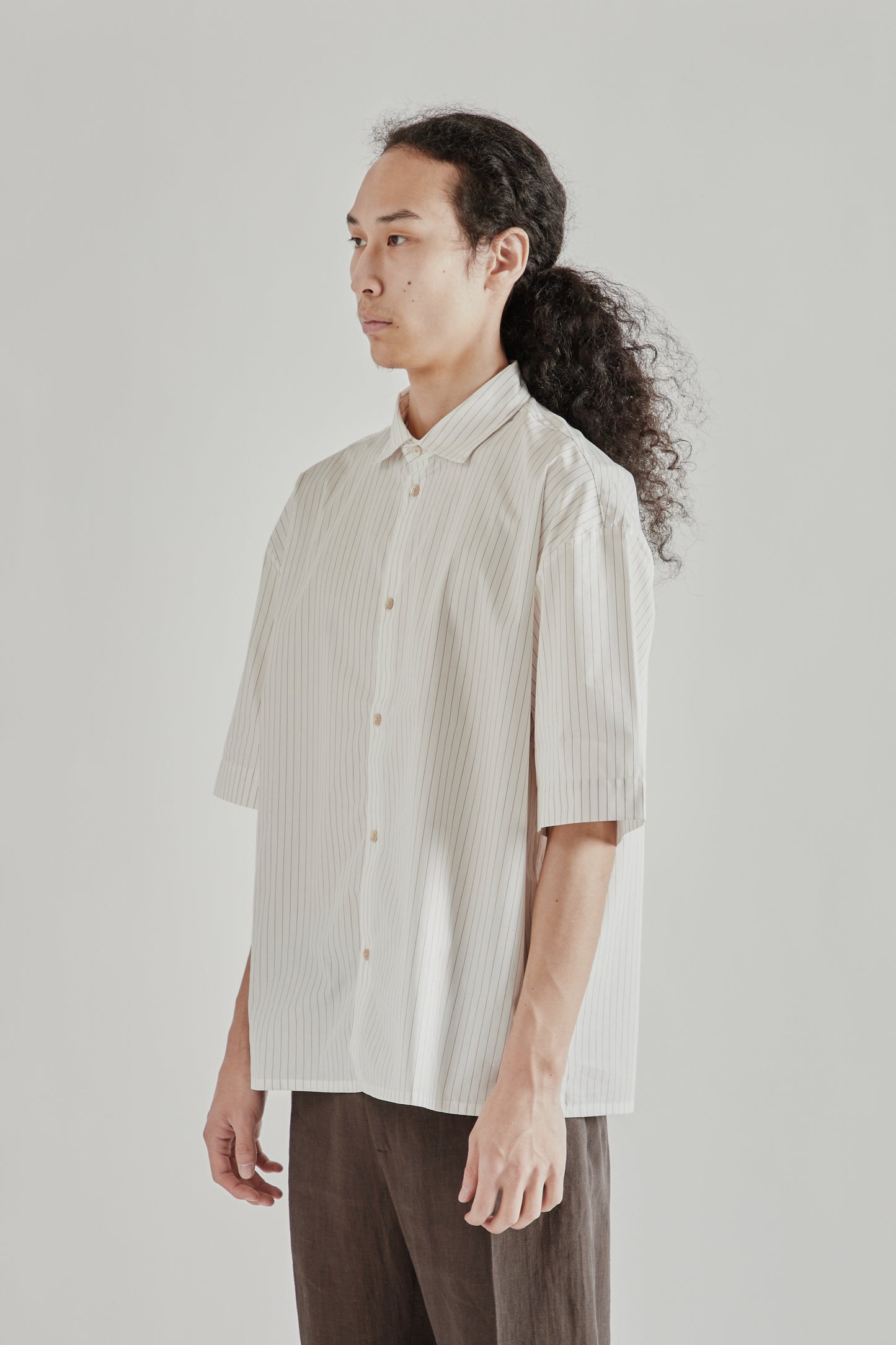 A Kind Of Guise SS26 Bantu Shirt Cayenne Stripe0688