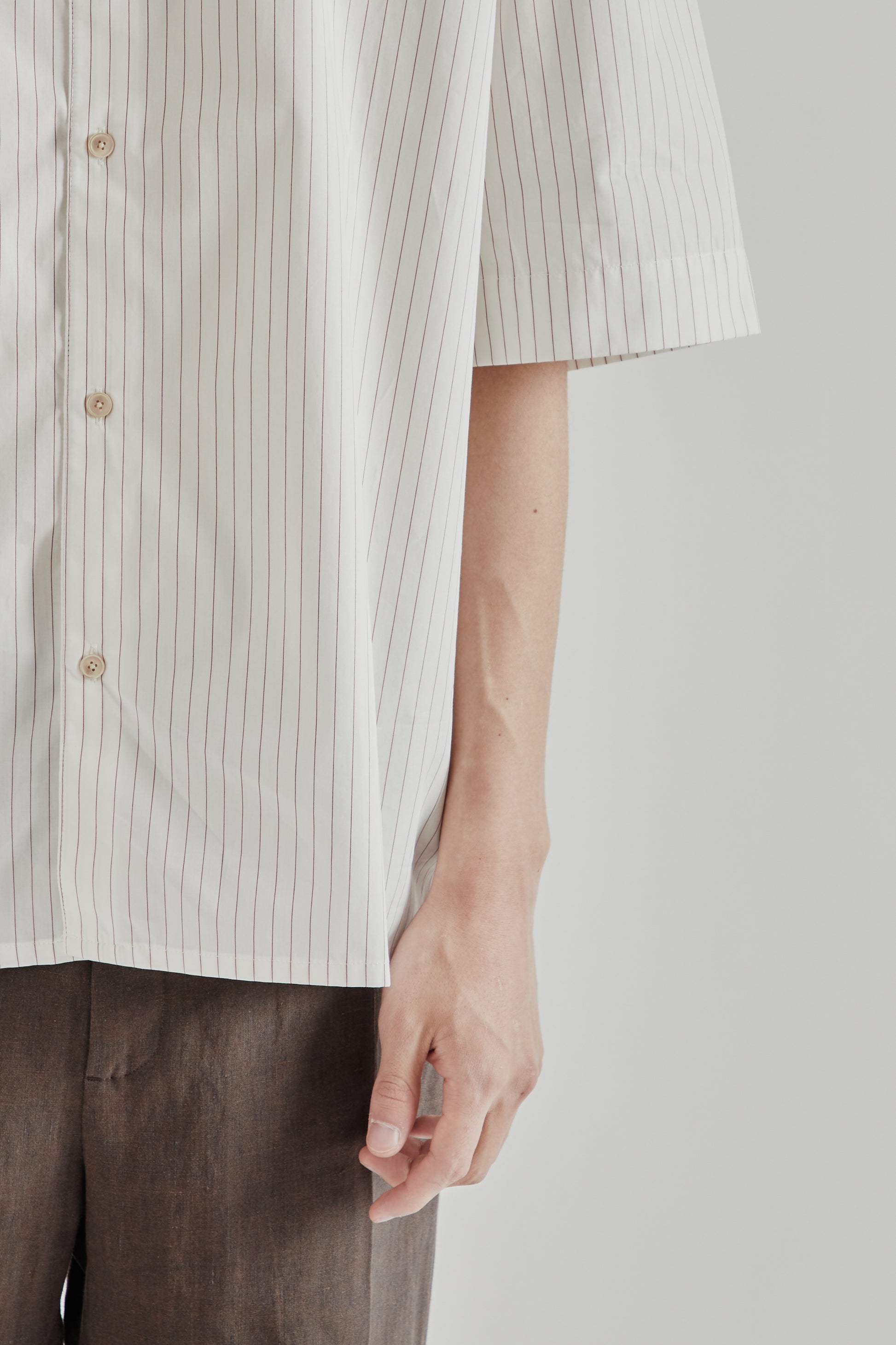 A Kind Of Guise SS26 Bantu Shirt Cayenne Stripe0698