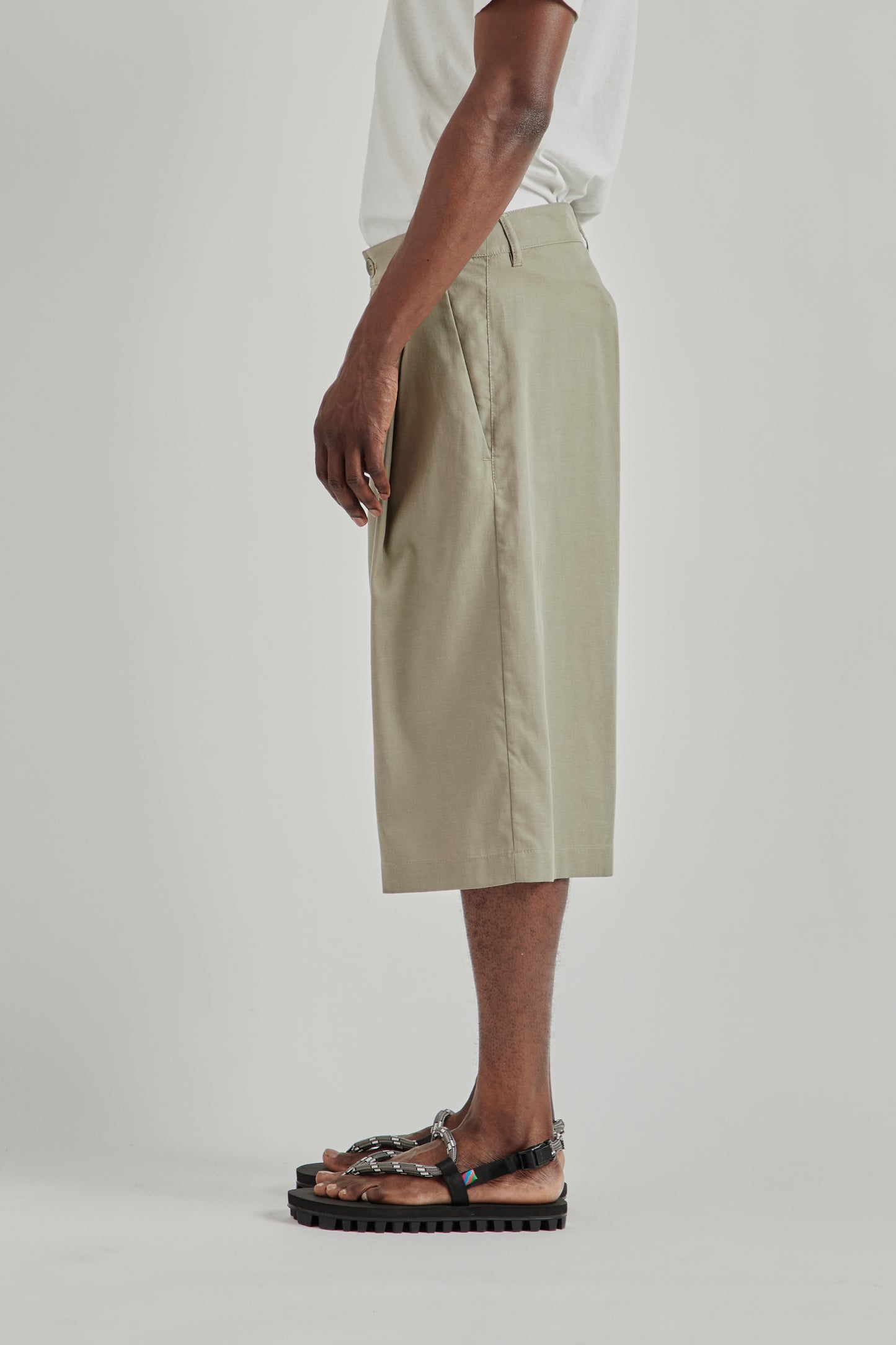 A Kind Of Guise SS26 Juno Shorts sun bleached sage0932