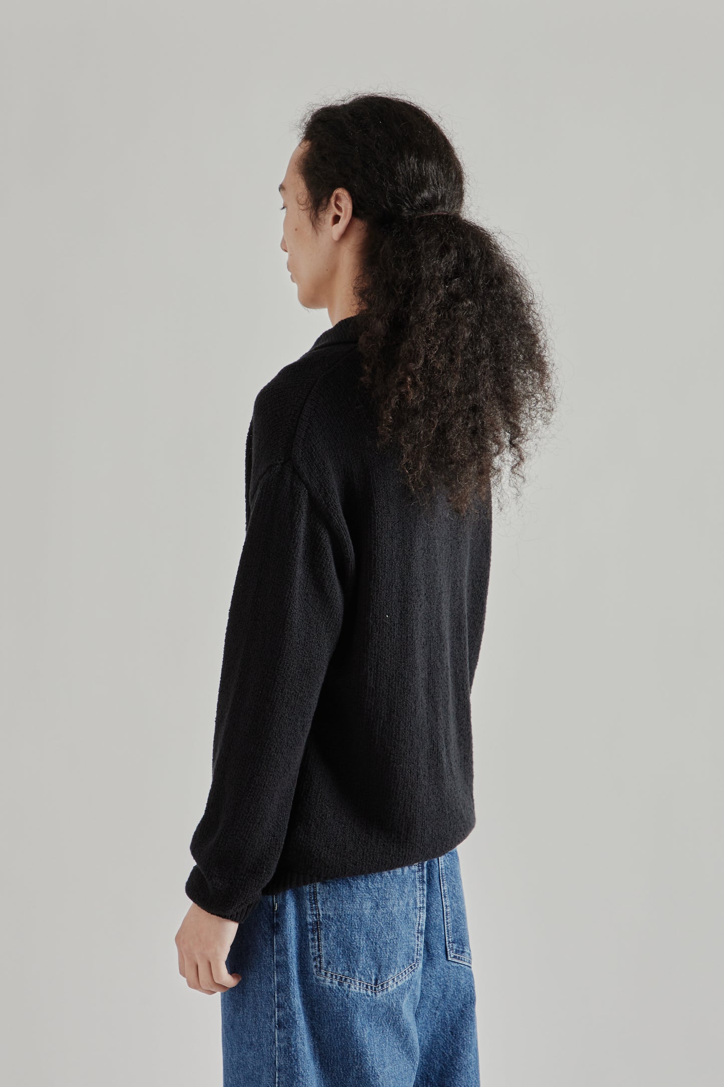 A Kind Of Guise SS26 Marabou Knit Polo Black Cotton Boucle0879