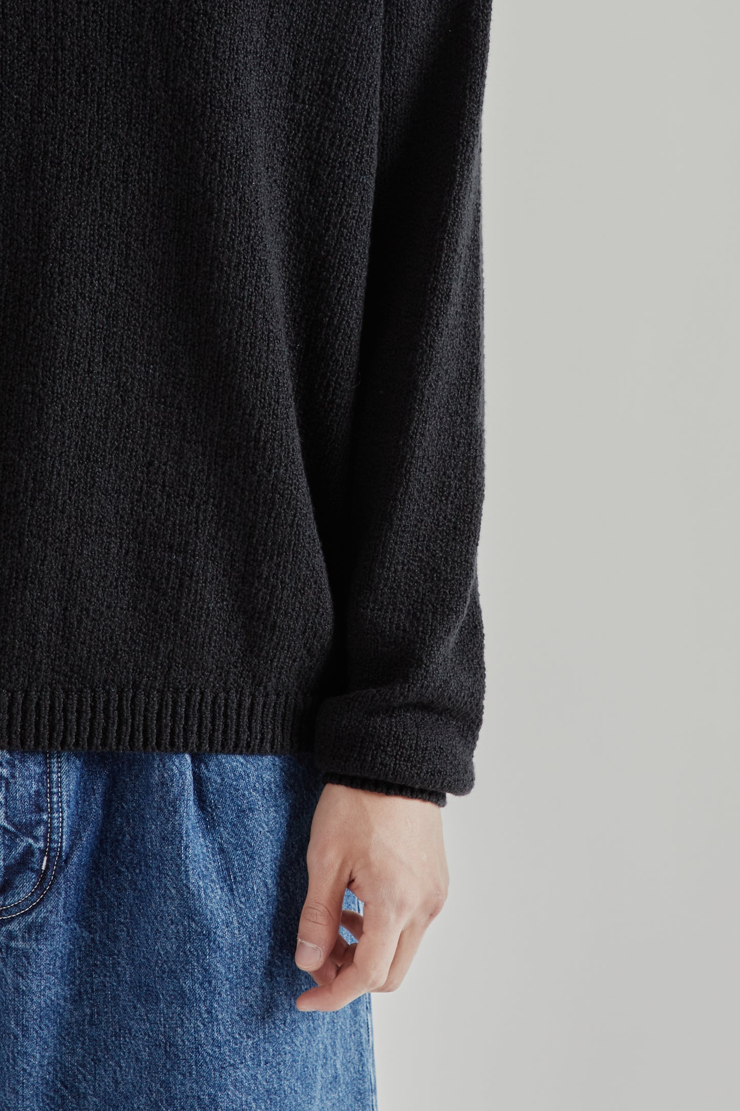 A Kind Of Guise SS26 Marabou Knit Polo Black Cotton Boucle0886