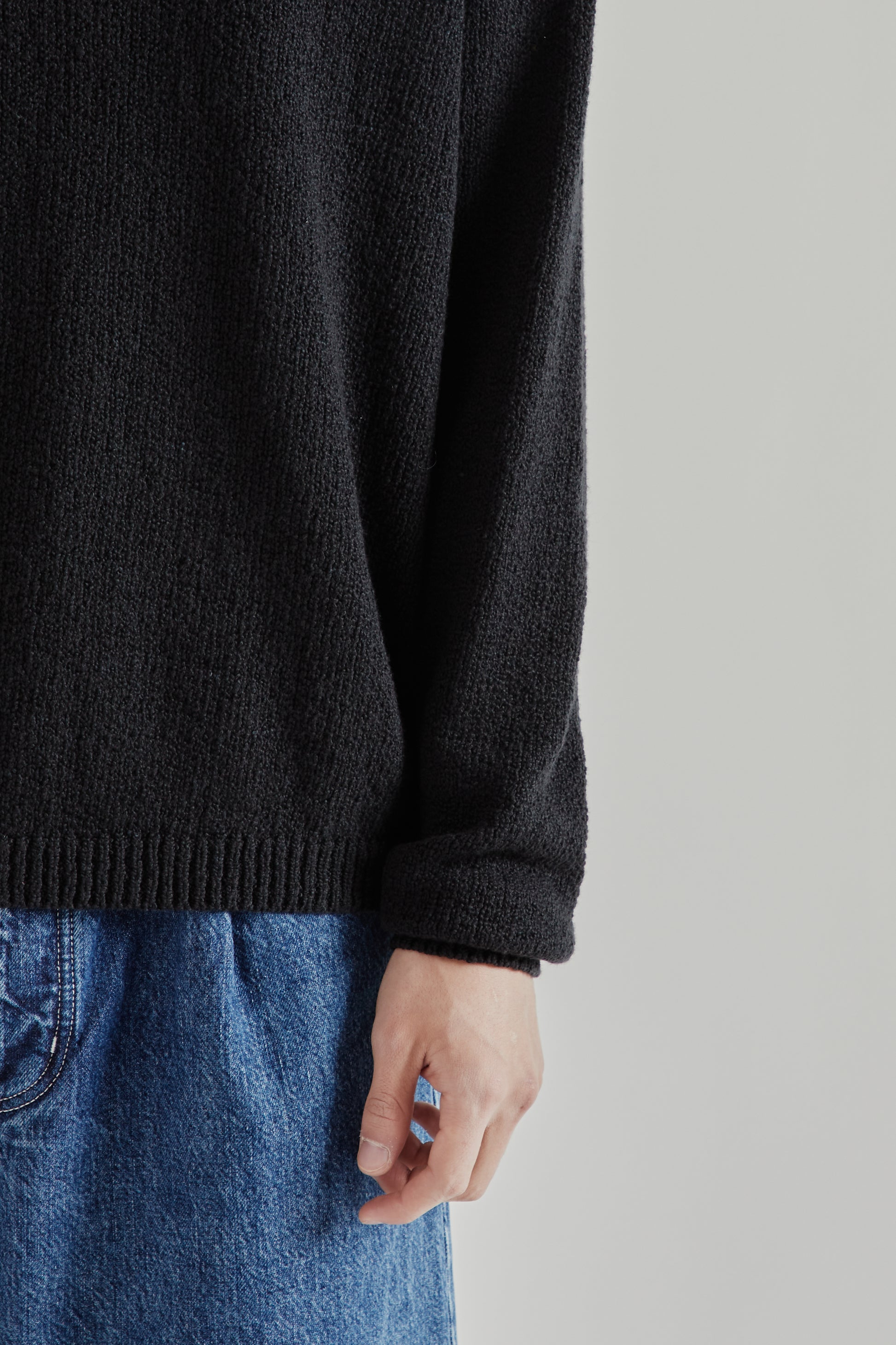 A Kind Of Guise SS26 Marabou Knit Polo Black Cotton Boucle0886