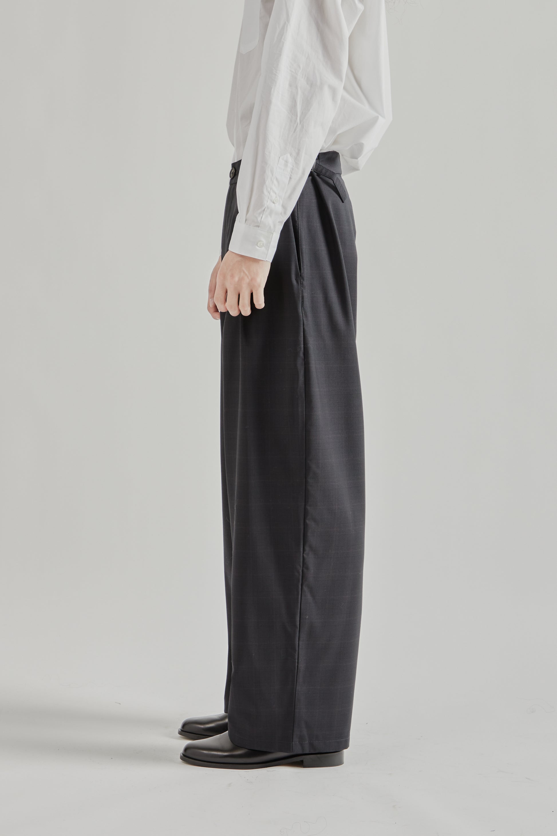 A Kind Of Guise SS26 Piero Pants Checkered Black0641