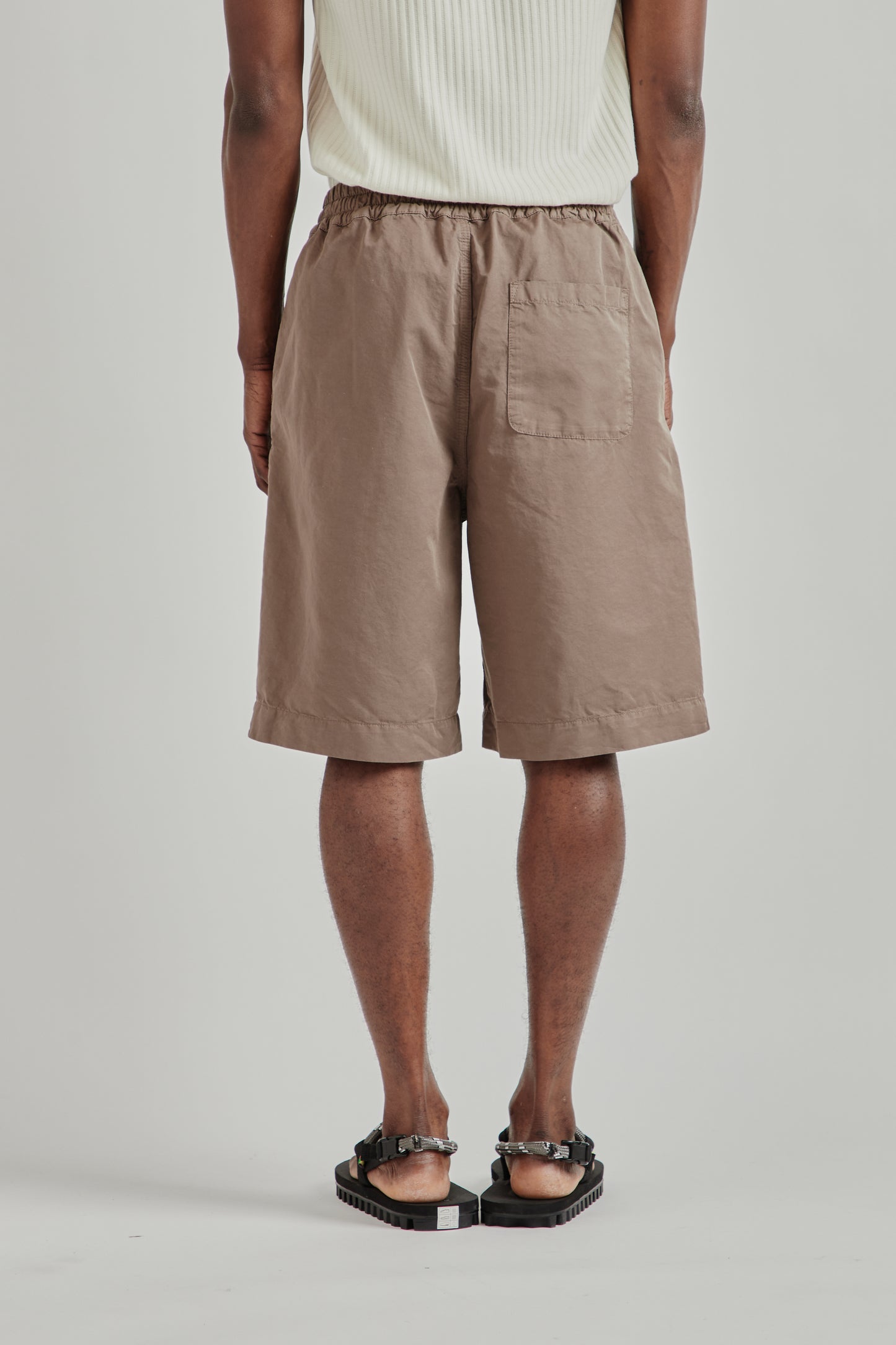 A Kind Of Guise SS26 Saleh Shorts brown impala0857
