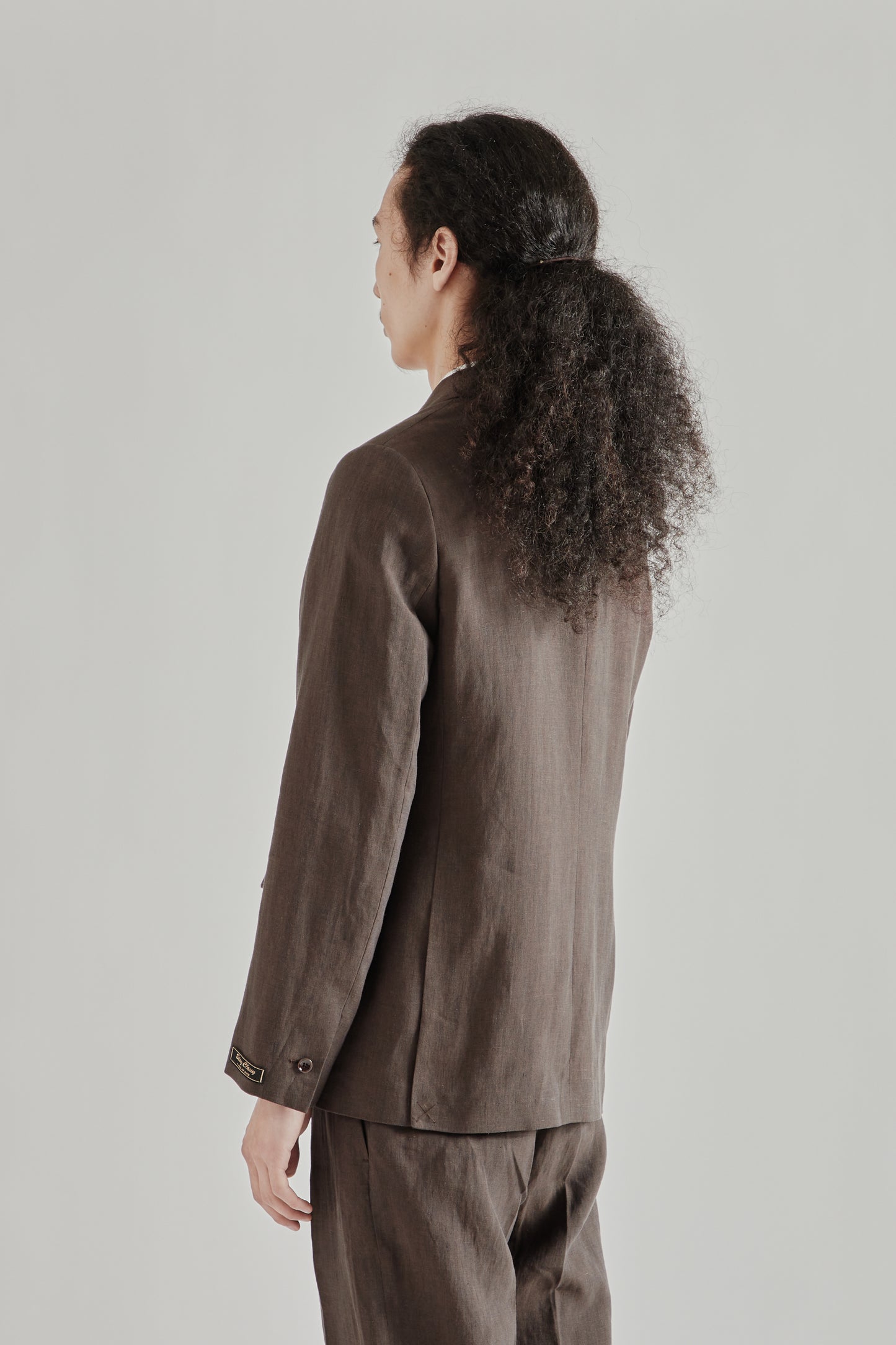 A Kind Of Guise SS26 Shinji Blazer Burnt Umber0739