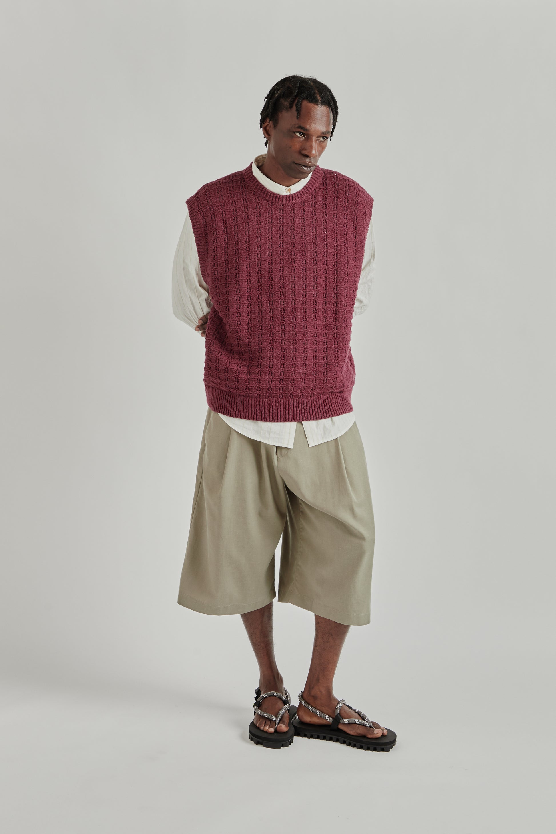 A Kind Of Guise SS26 Tembe Knit Vest aubergine cotton boucle0925