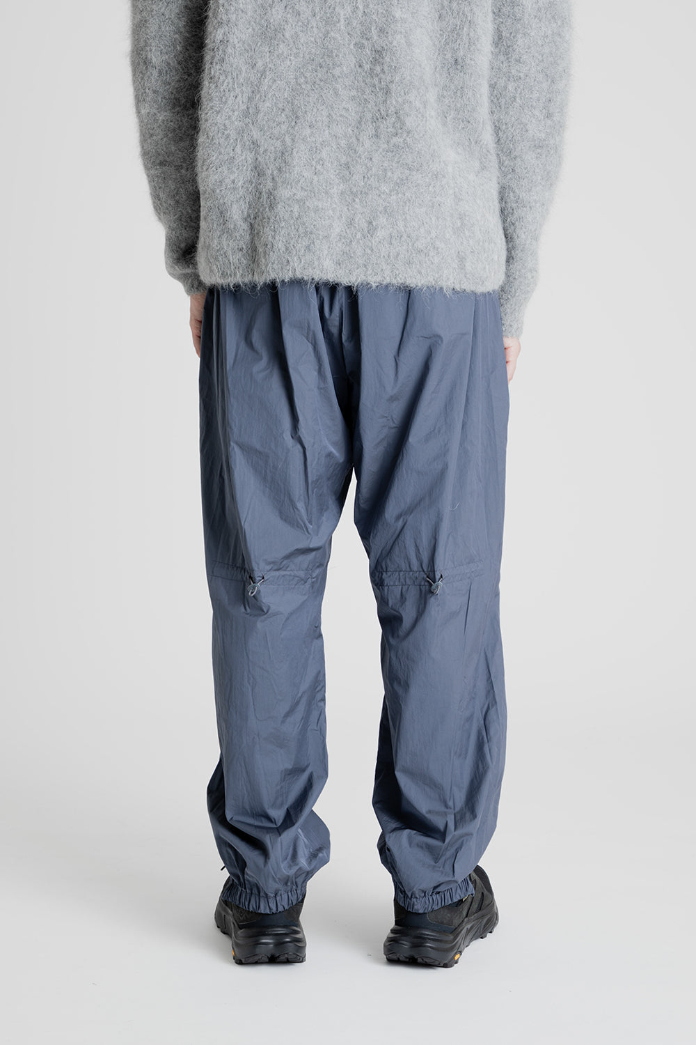 Amomento Padded Shirring Pants in Charcoal