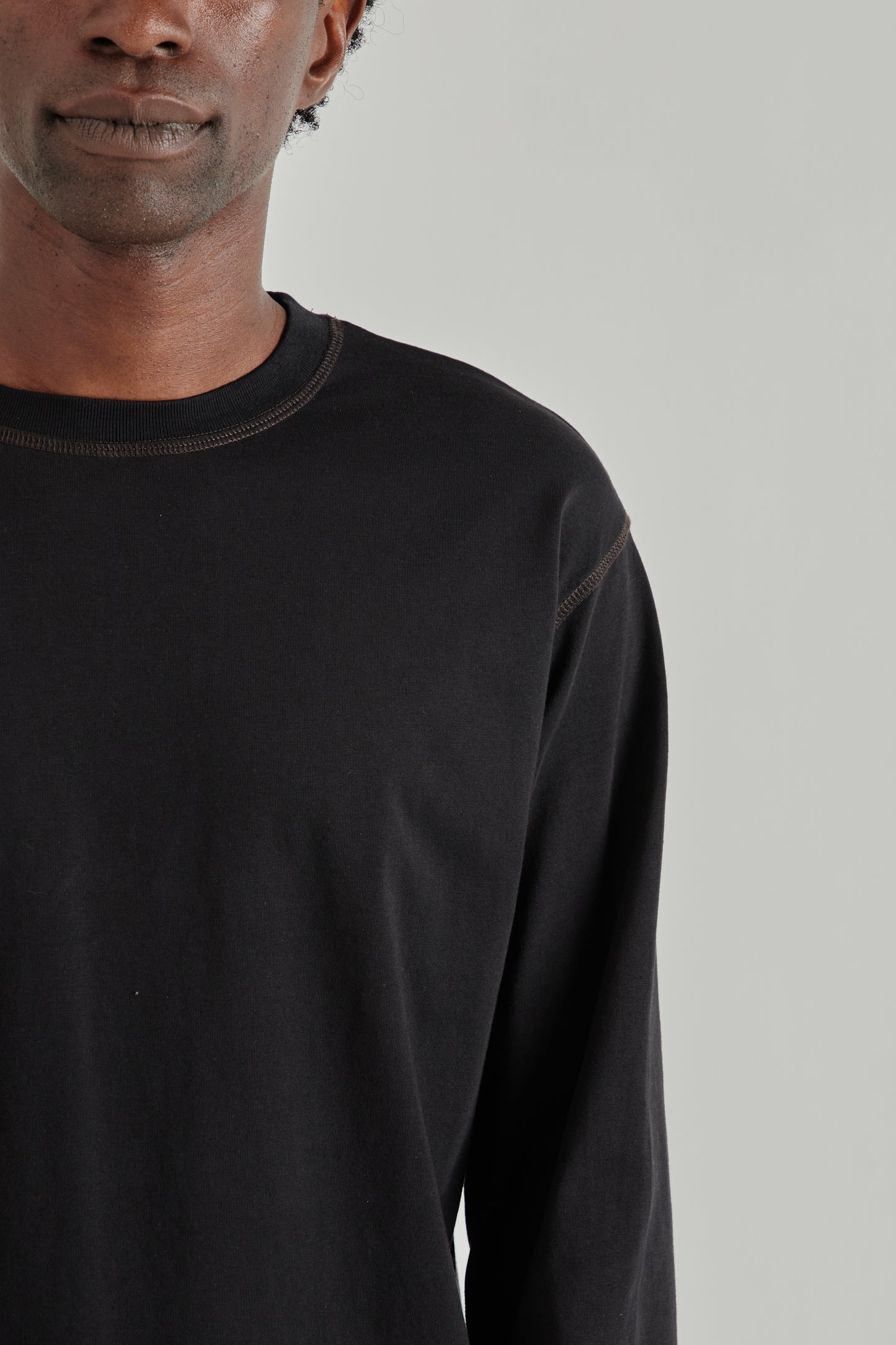 Another T-Shirt 3.0 - Black/Brown