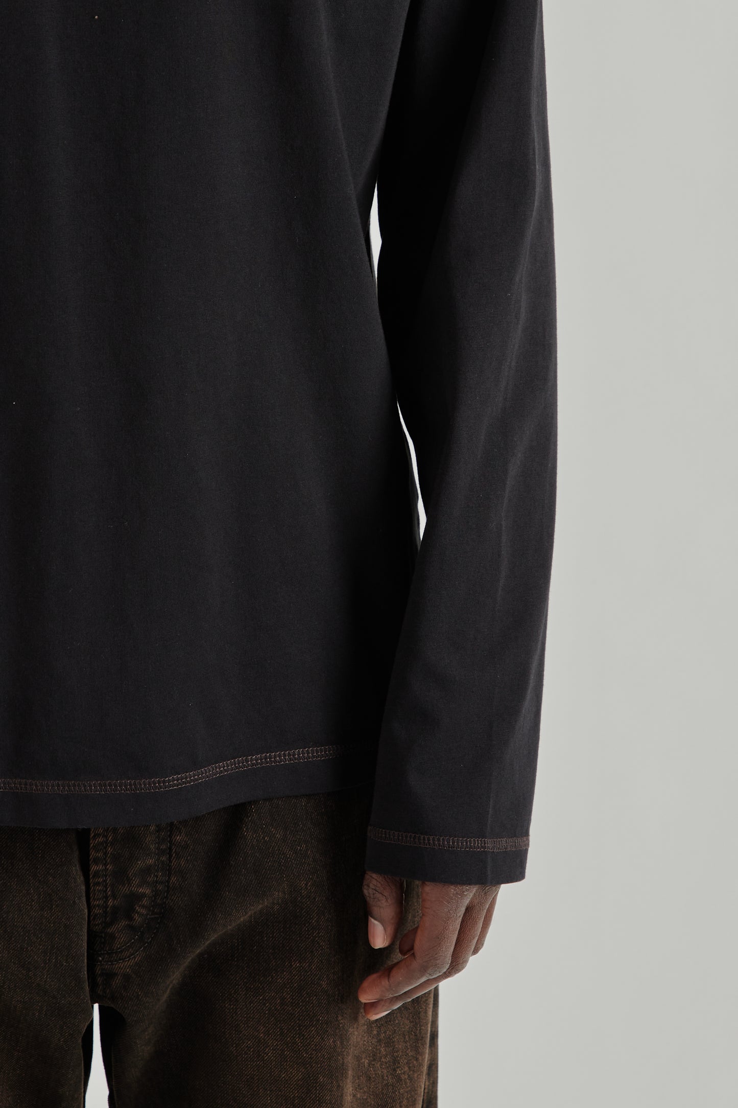 Another T-Shirt 3.0 - Black/Brown