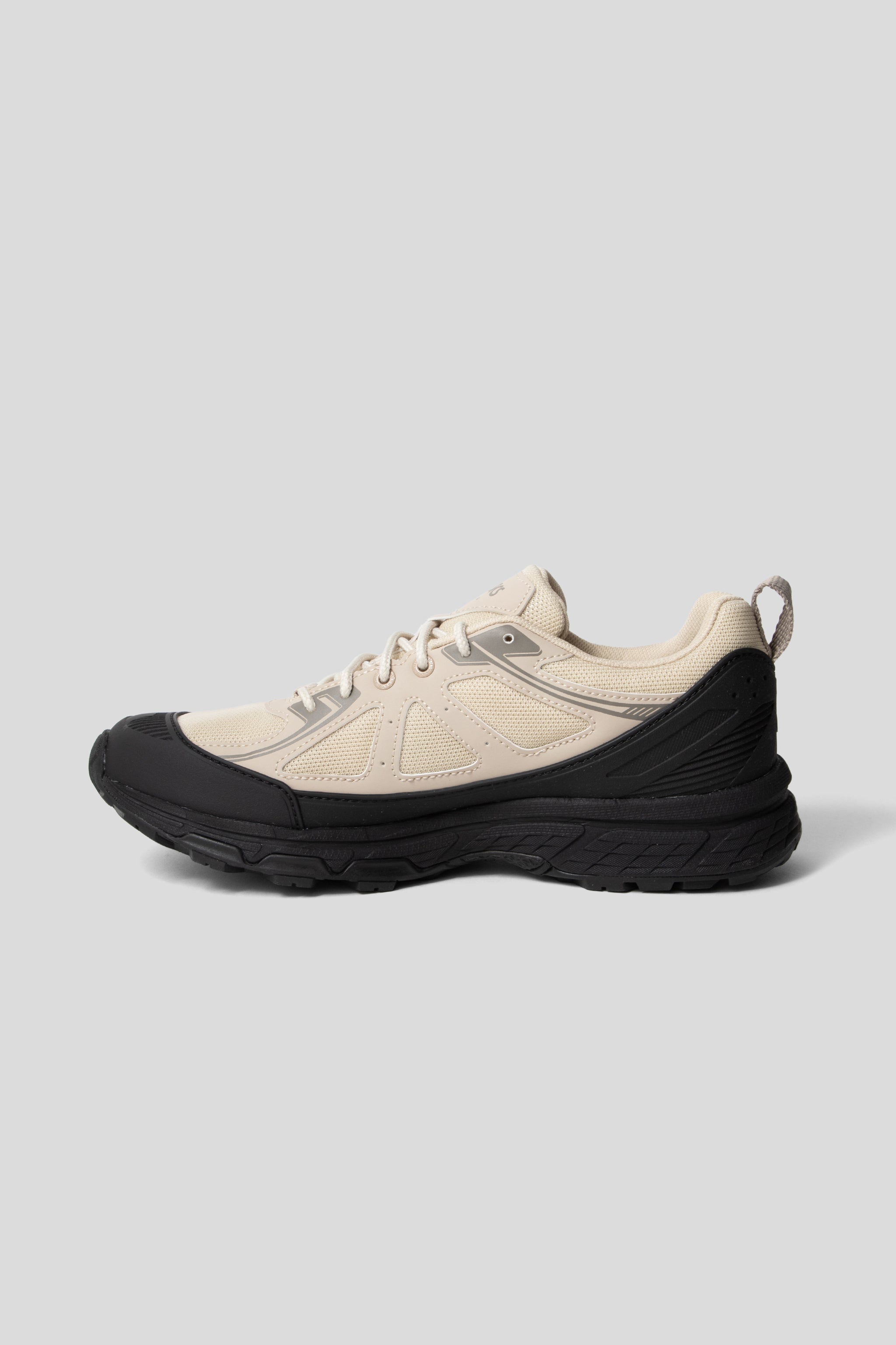 Asics GEL-VENTURE 6 SHIELD - BLACK/FEATHER GREY | Wallace