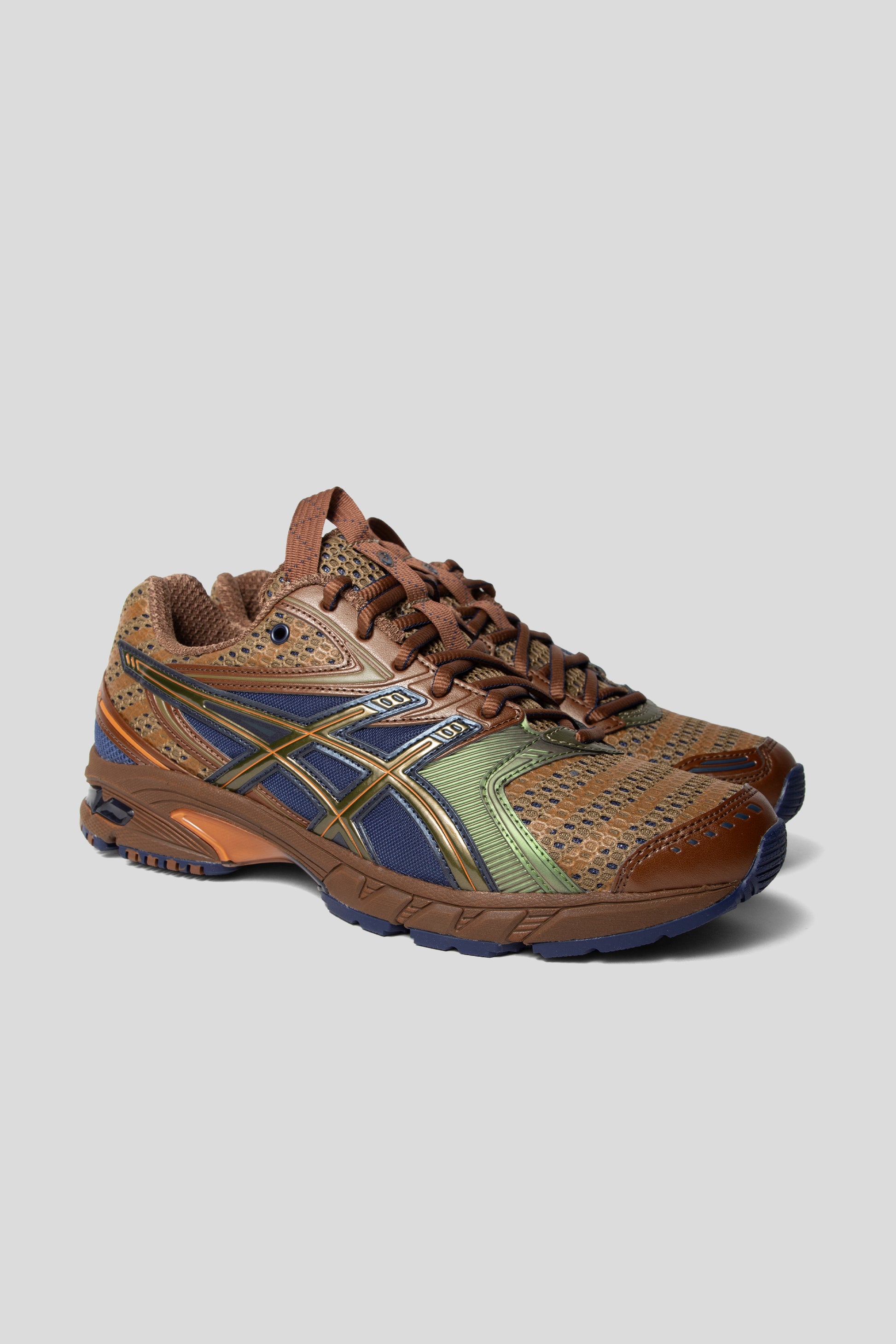 Asics SS25 UB9-S Gel-DS Trainer 14 Desert Camp Piquant Orange 02