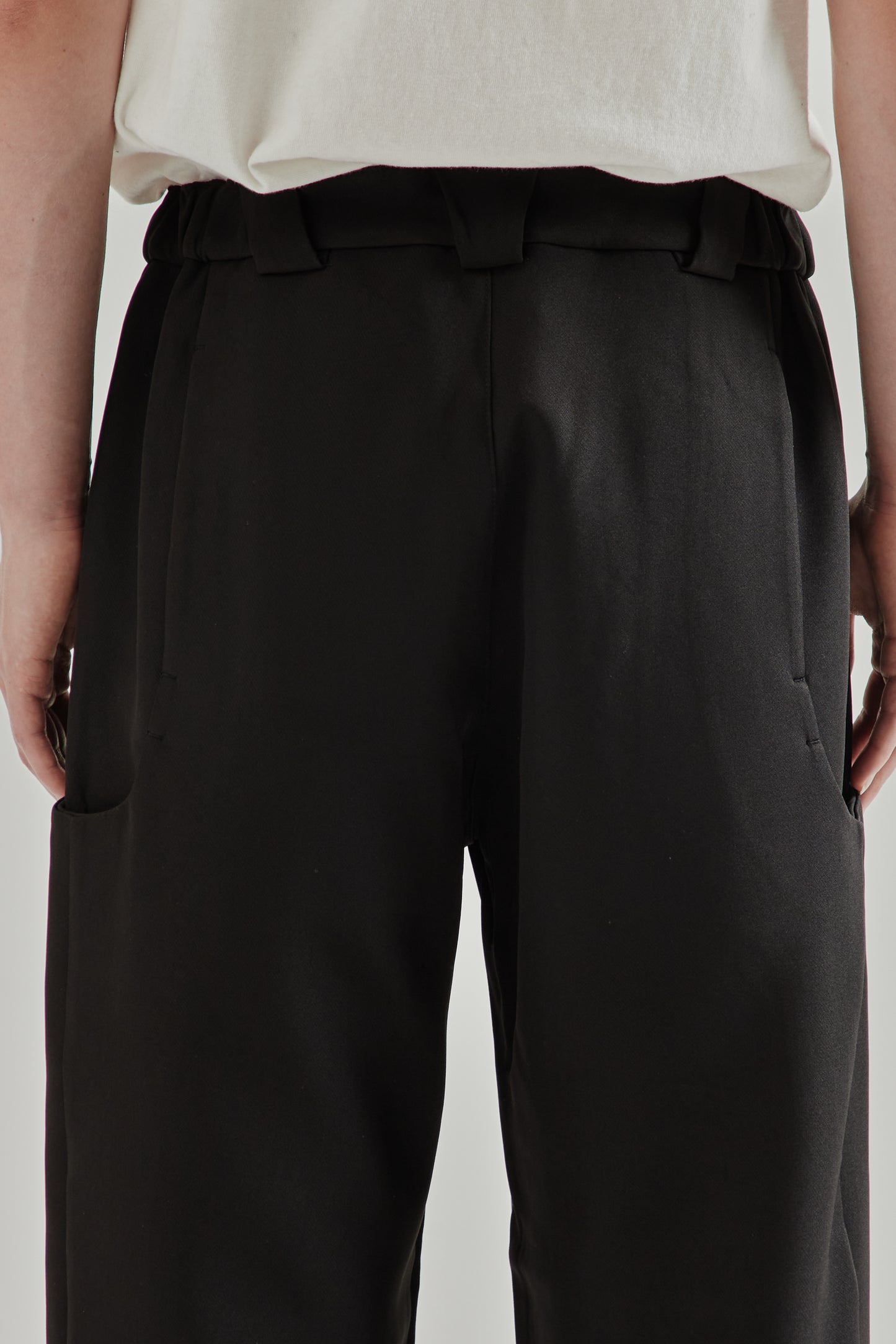 Straight Leg Stretch Curve Pant - Black