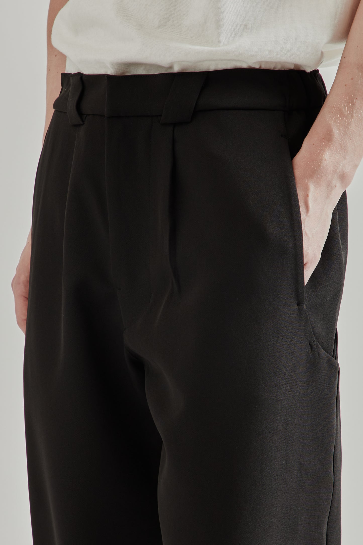 Straight Leg Stretch Curve Pant - Black