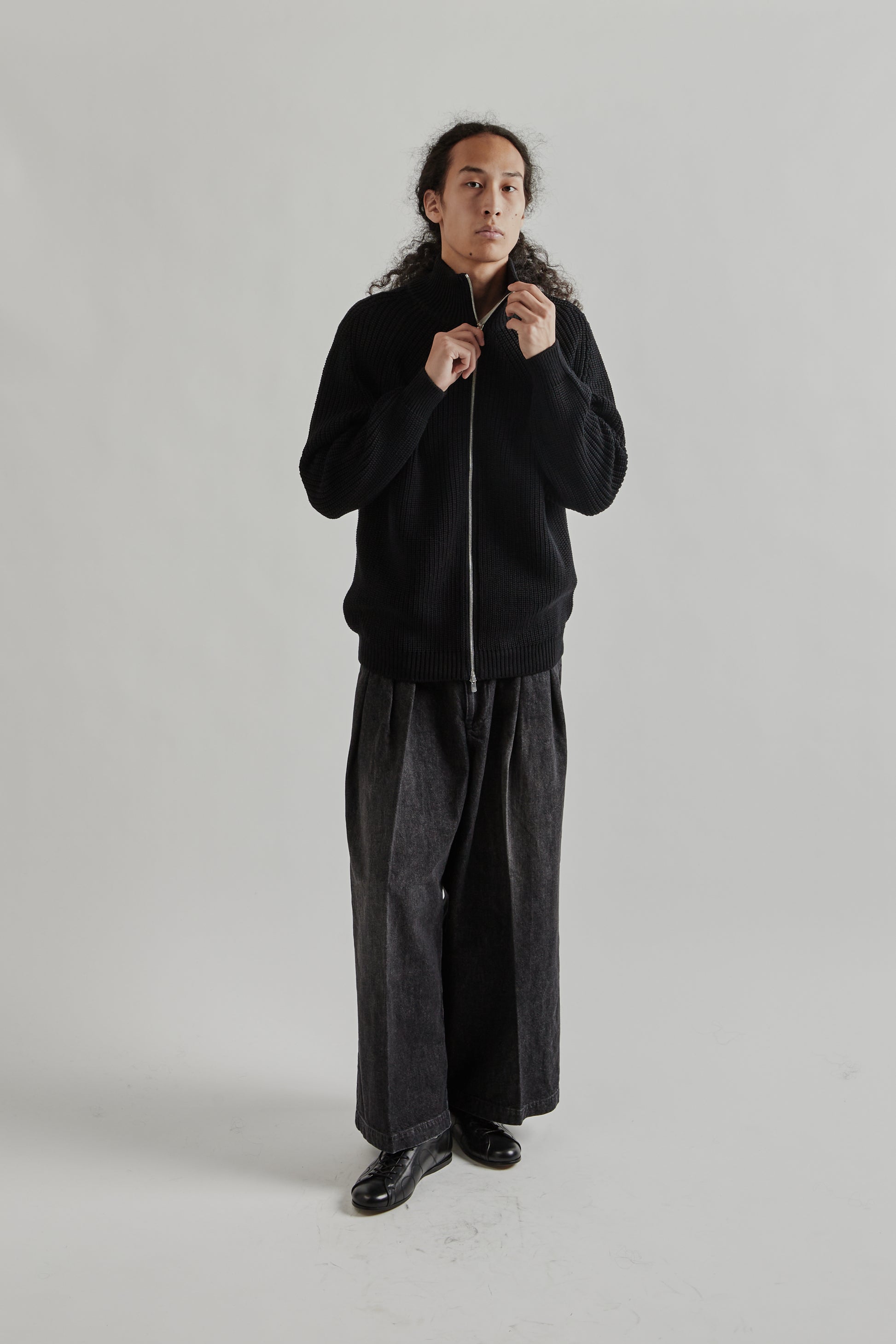 BATONER FW25 Signature Drivers Knit Black17
