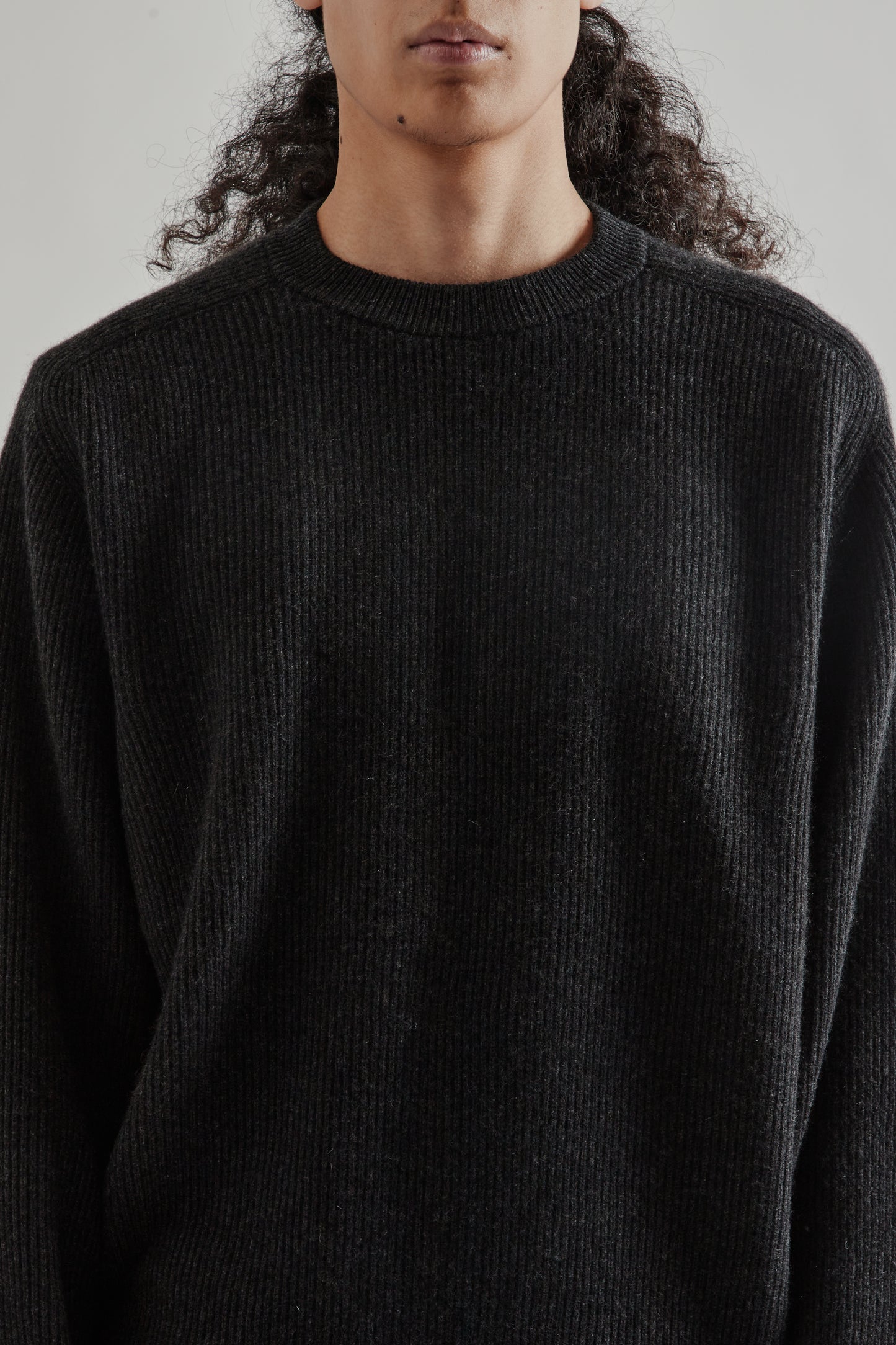 Batoner FW25 Innocent Cashmere Heavy weight Crewneck Merange Black 6