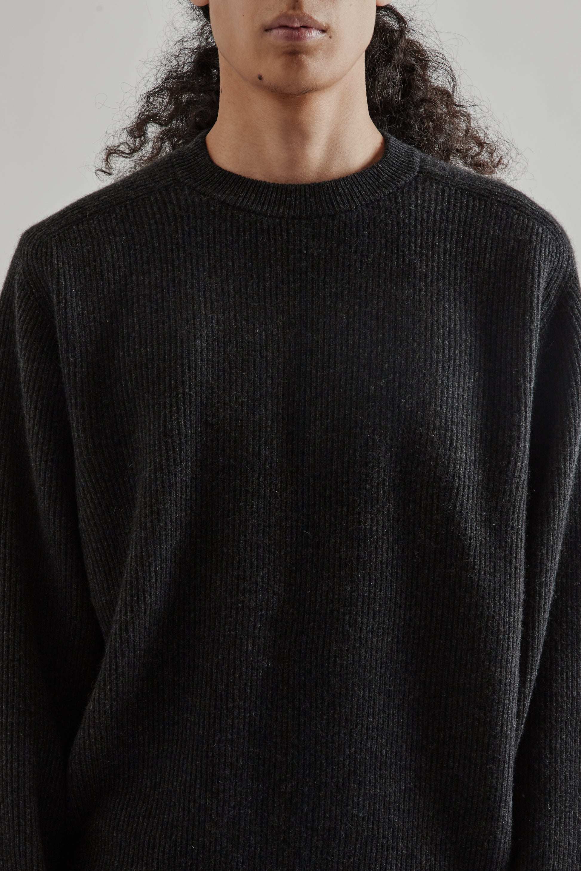 Batoner FW25 Innocent Cashmere Heavy weight Crewneck Merange Black 6