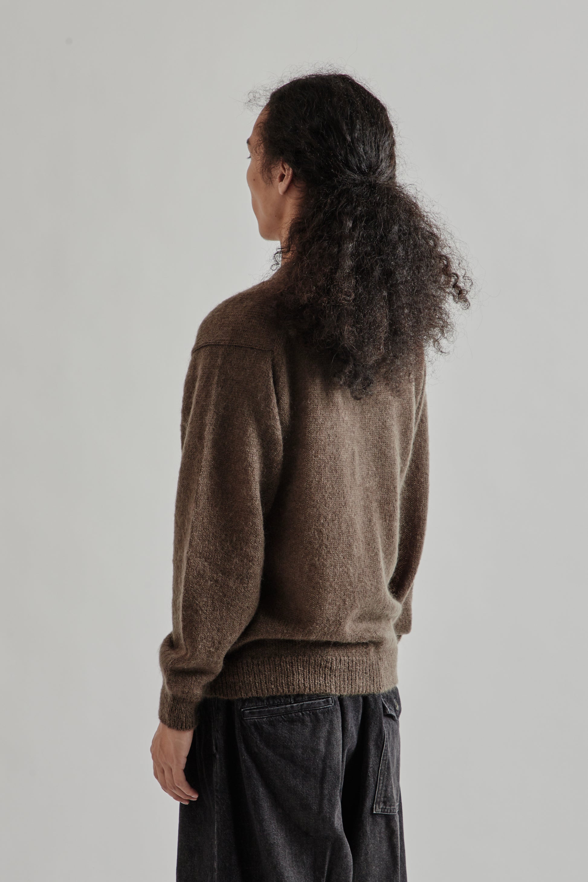 Batoner FW25 Pure Mohair V Cardigan Olive9