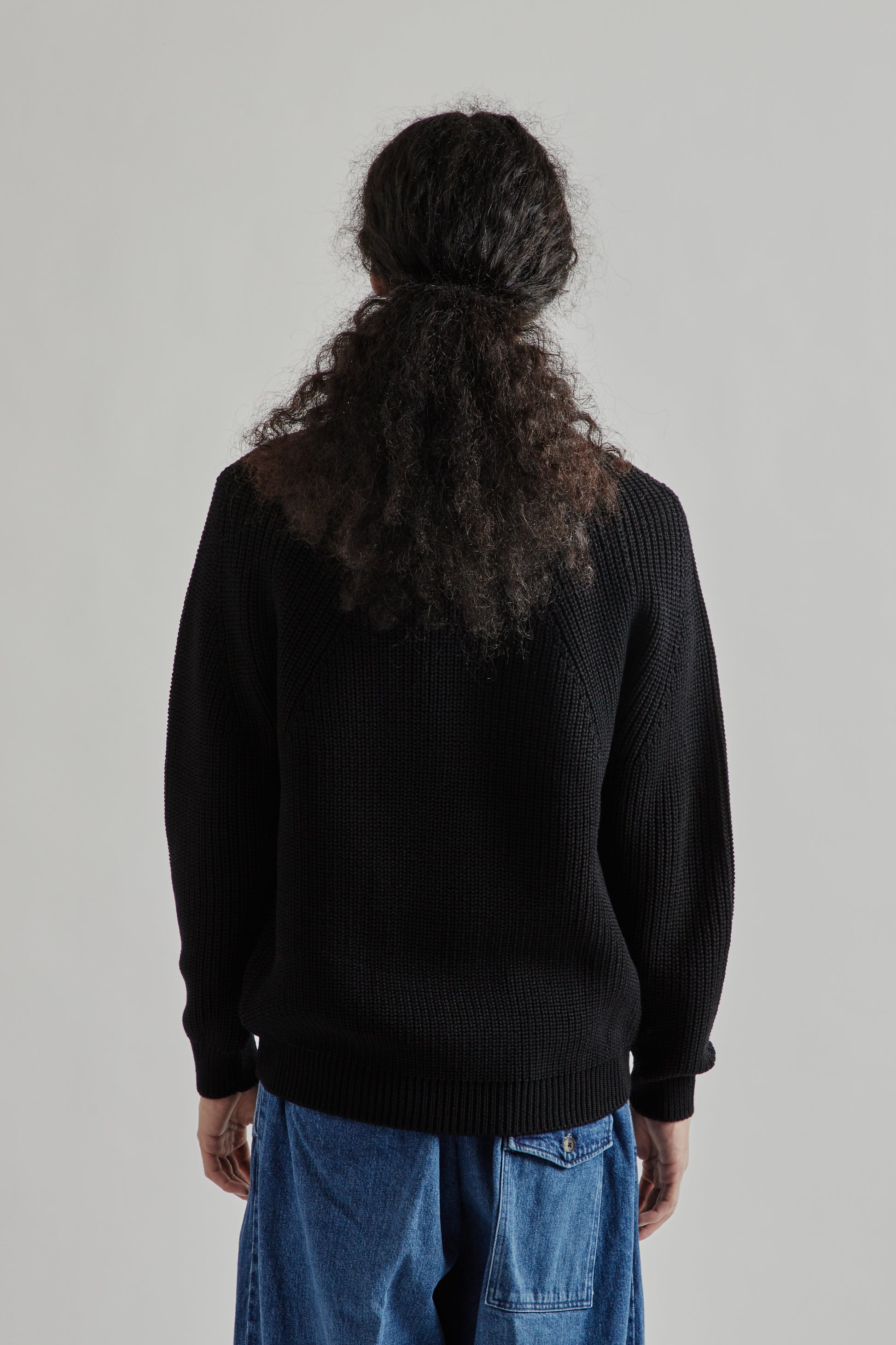Batoner FW25 Signature Crewneck Black 5