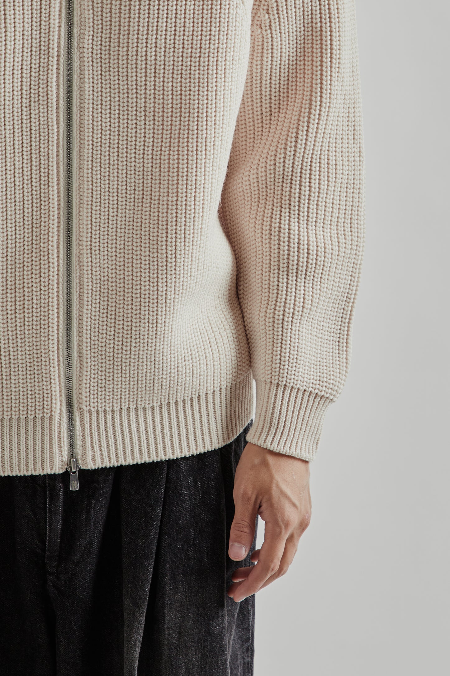 Batoner FW25 Signature Drivers Knit Ivory14