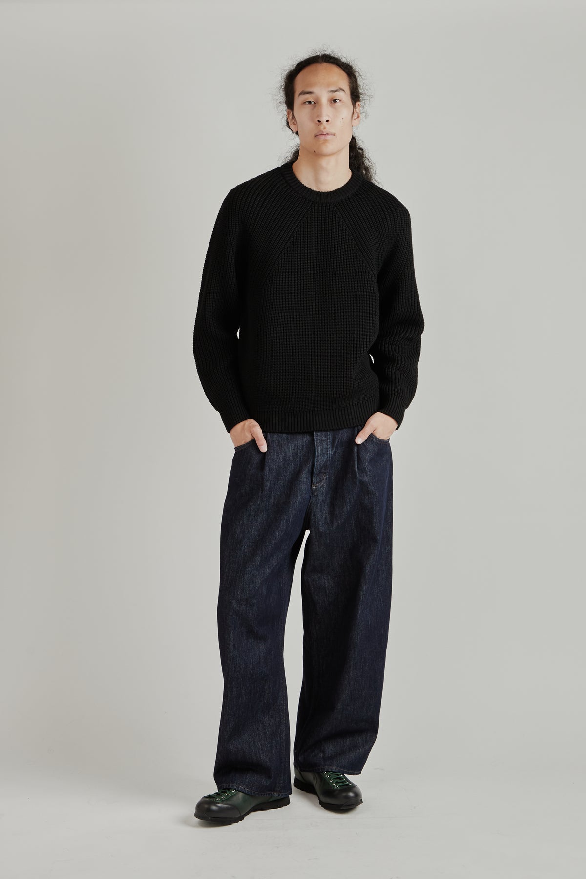 Signature Crew Neck - Black