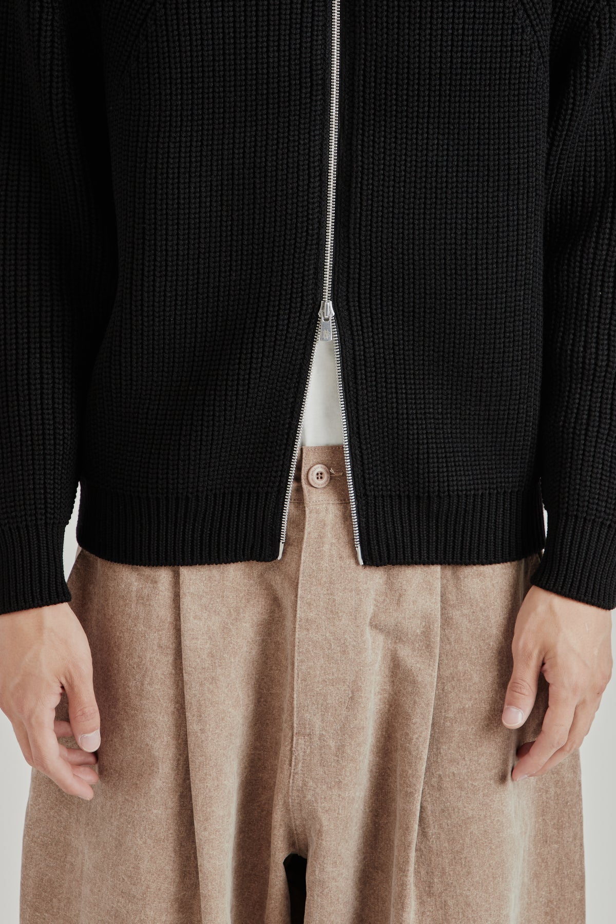 Signature Drivers Knit - Black