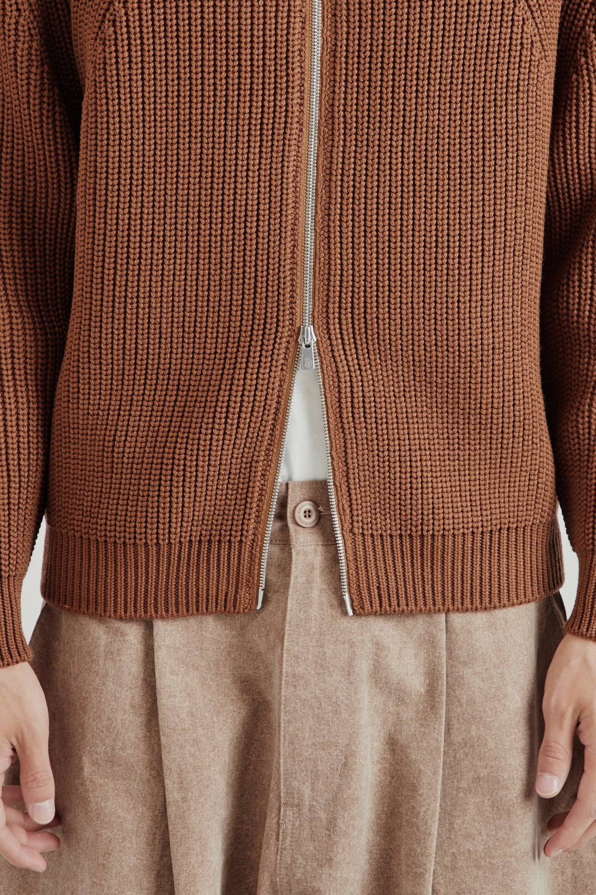 Signature Drivers Knit - Camel