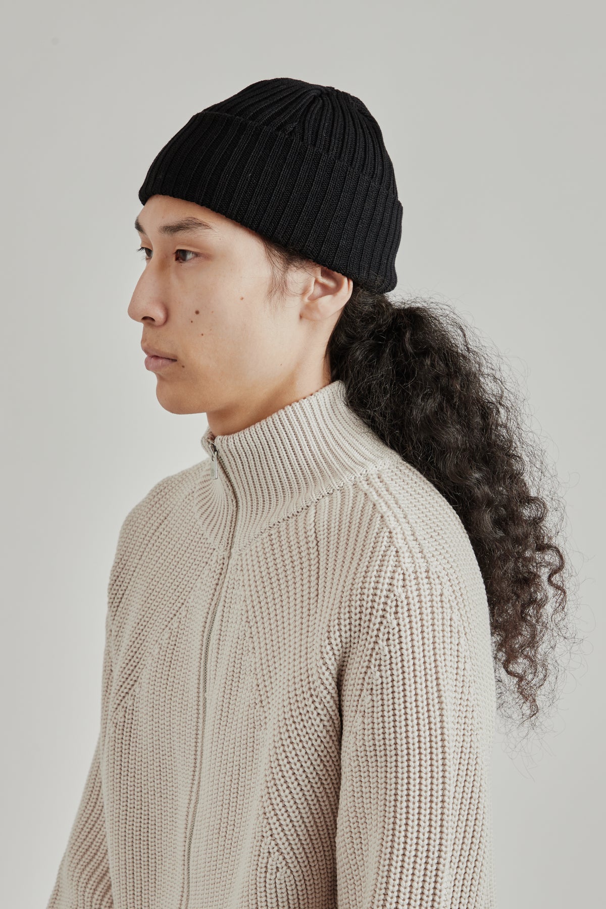 Solid Wool Short Knit Cap - Black