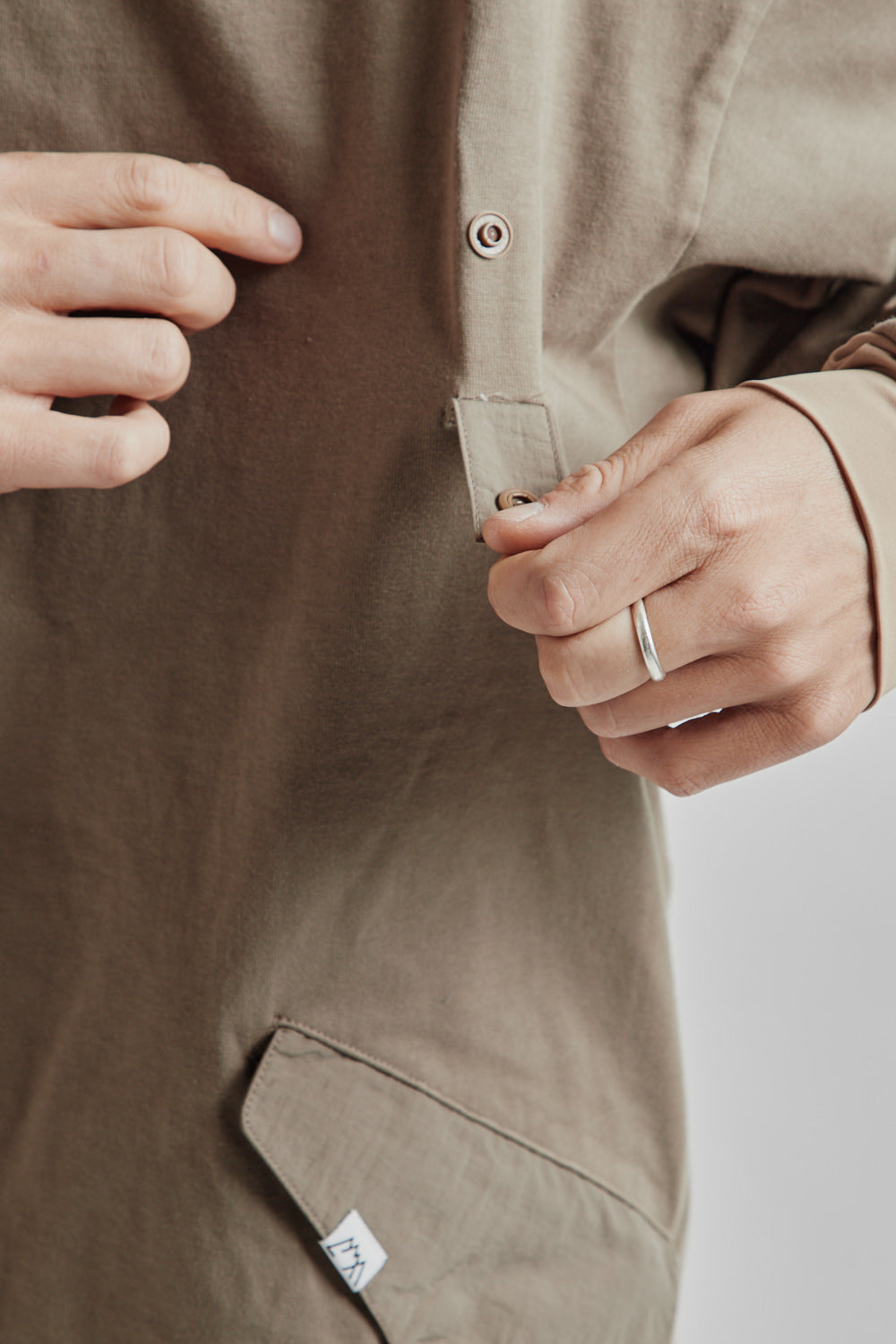 CMF Outdoor Garments Mods Tee D.Greige 010