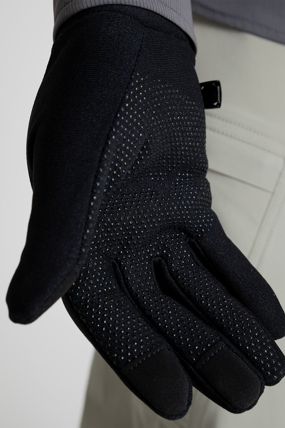 Cayl Powerstretch Glove in Black