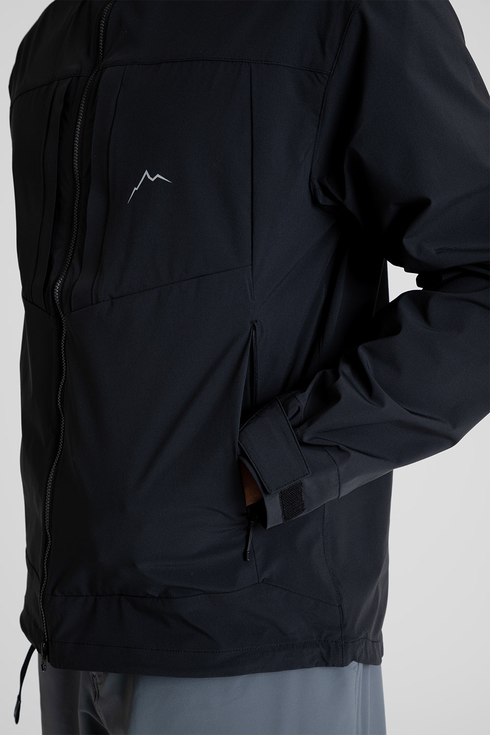 Cayl Stretch Shell Jacket in Black
