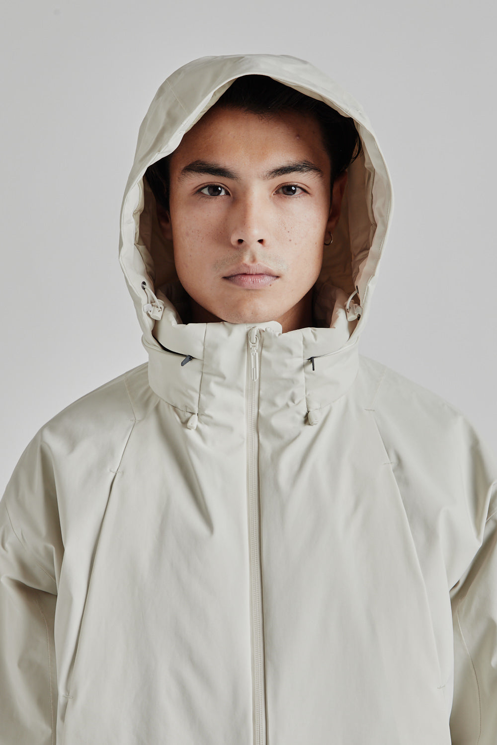 Descente ALLTERRAIN GORE-TEX Hybrid Insulated Jacket Beige 23