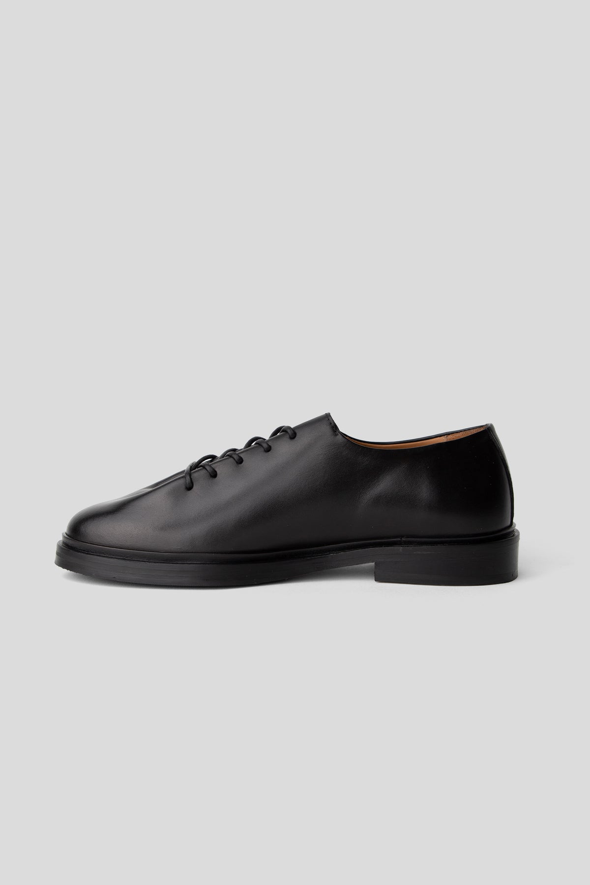Edouard - Black