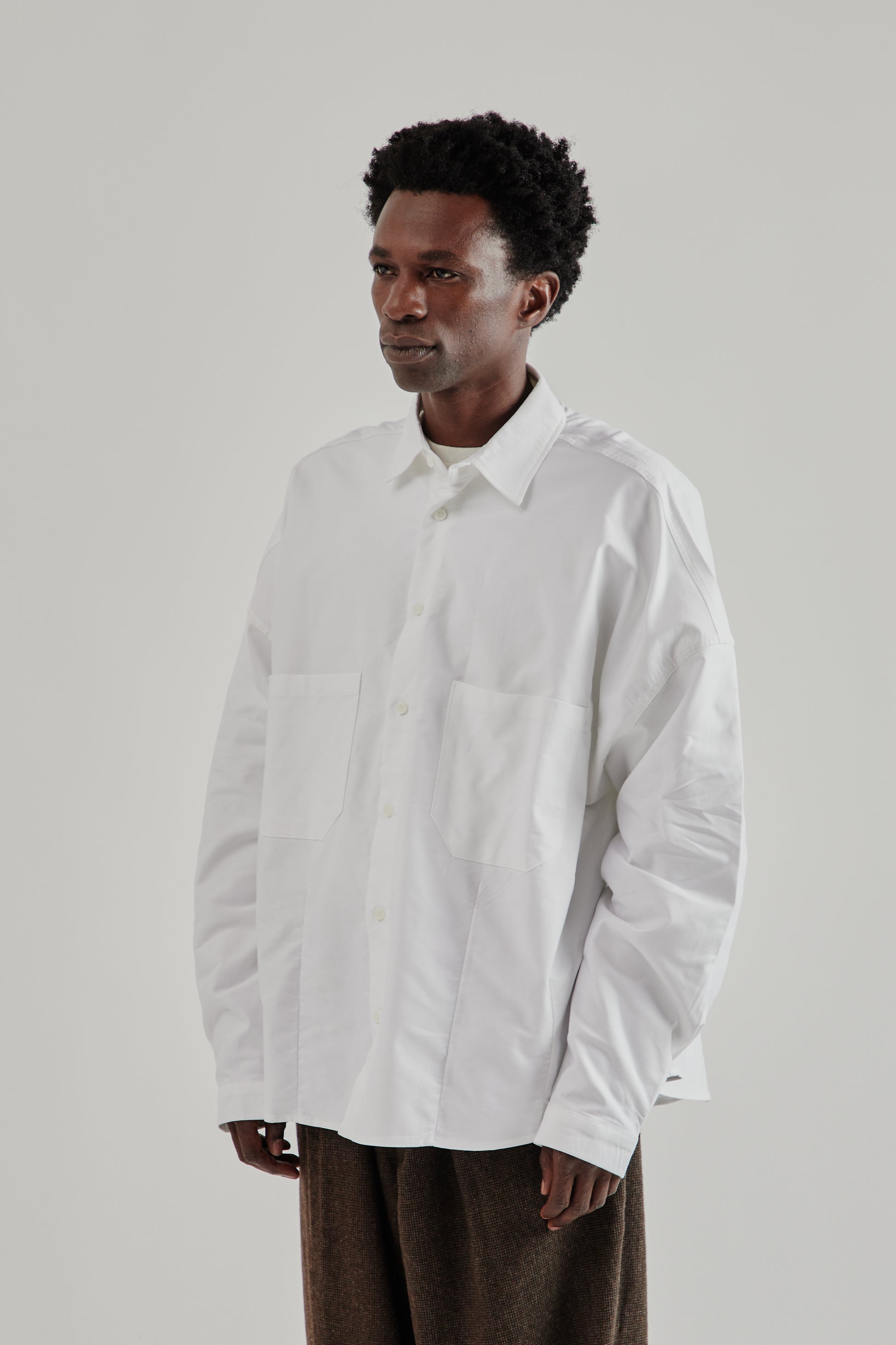 Estudio Niksen FW25 Dart Oxford Shirt White3