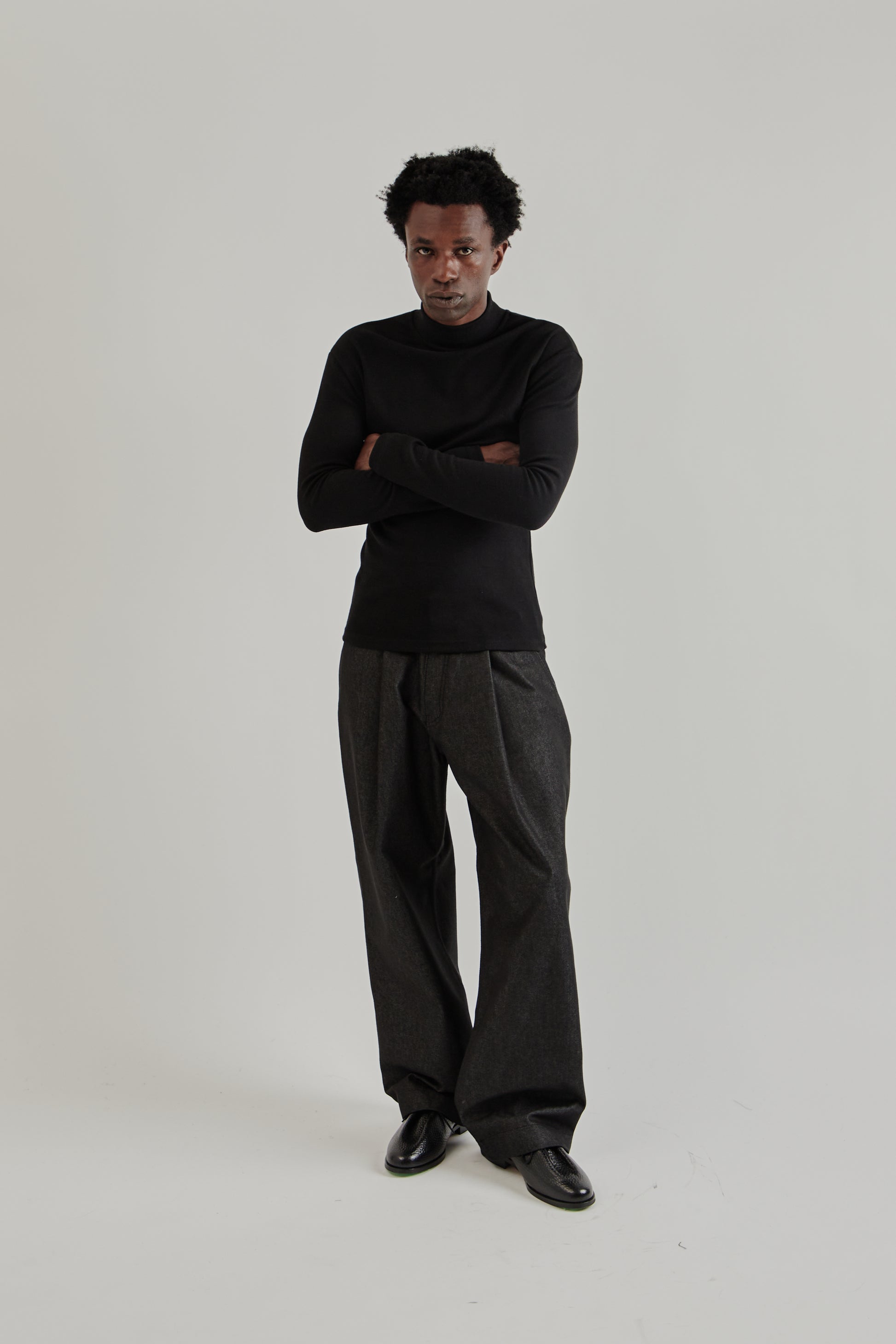 Estudio Niksen FW25 Mock-Neck Thermal Top Black10