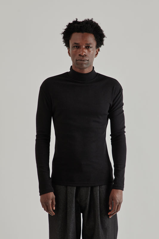 Estudio Niksen FW25 Mock-Neck Thermal Top Black2