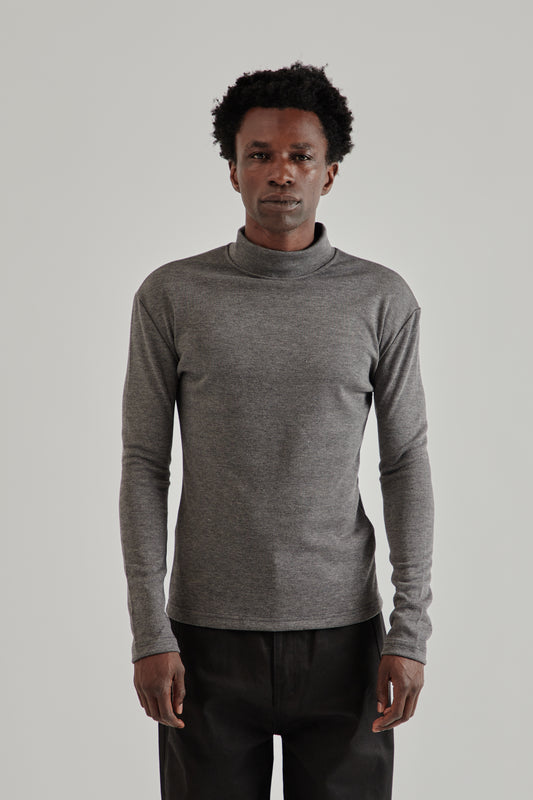 Estudio Niksen FW25 Mock-Neck Thermal Top Charcoal2