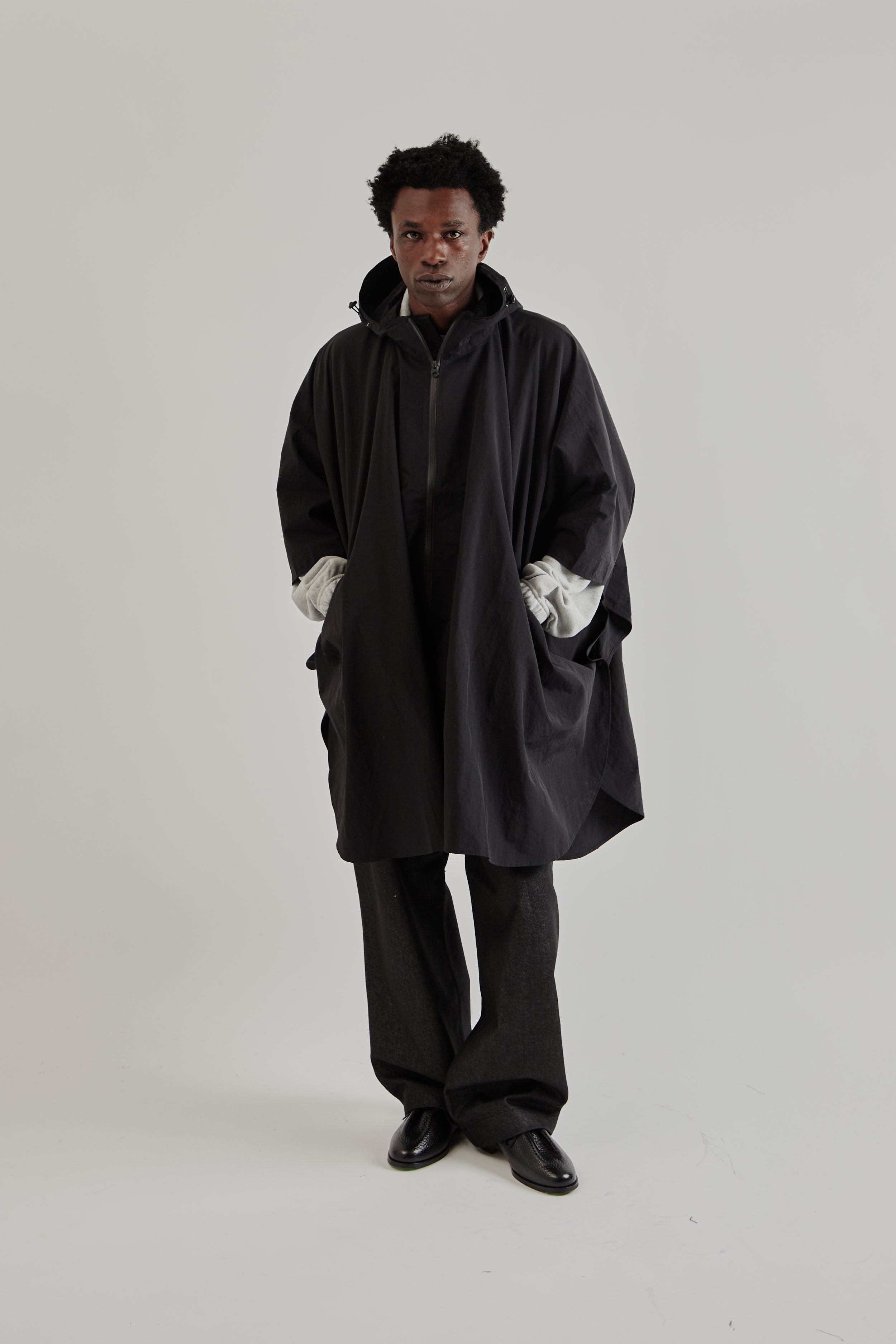 Niksen Storm Poncho - Black – Wallace Mercantile Shop