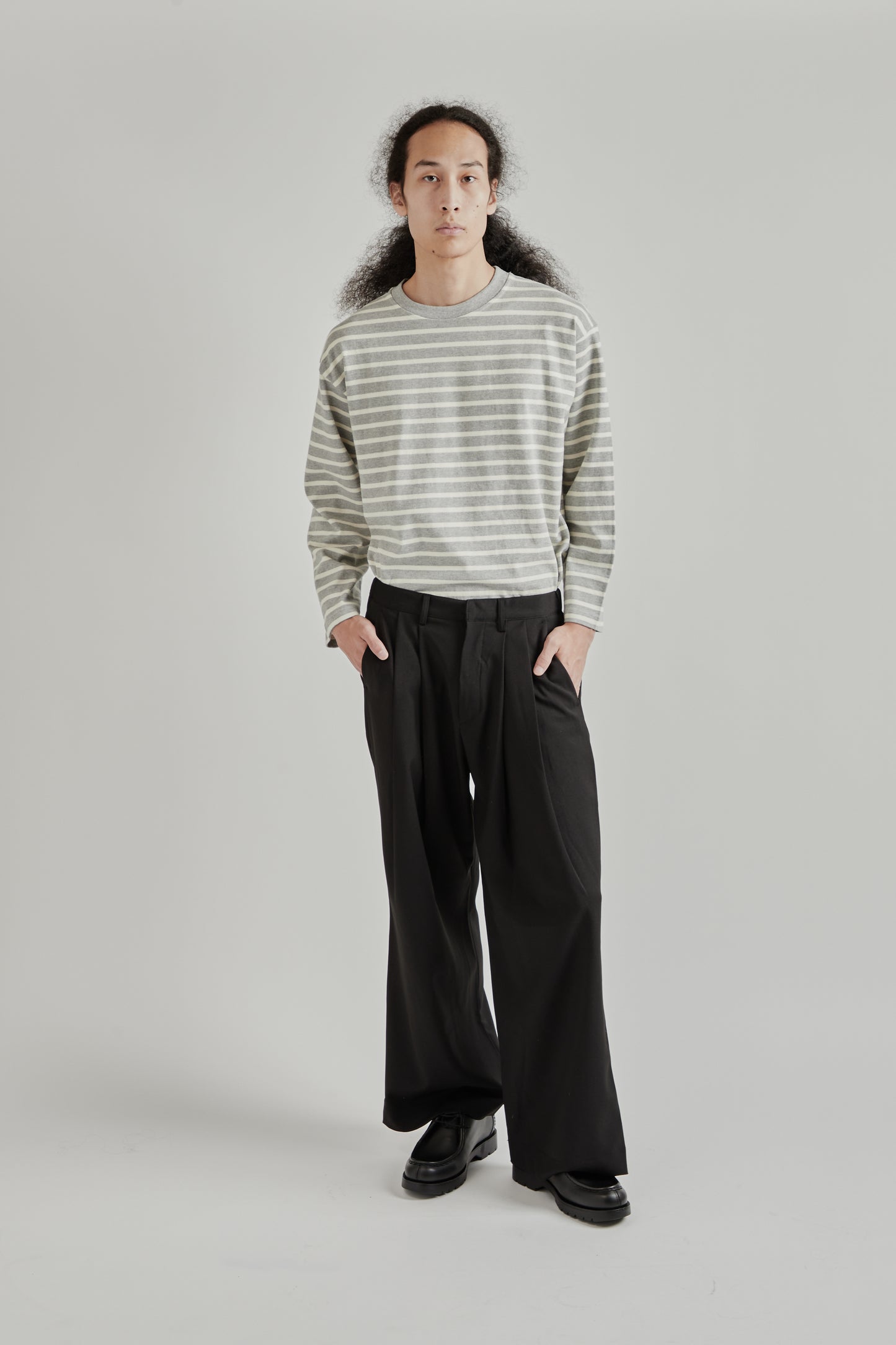 Pintuck Maxi Trousers - Black