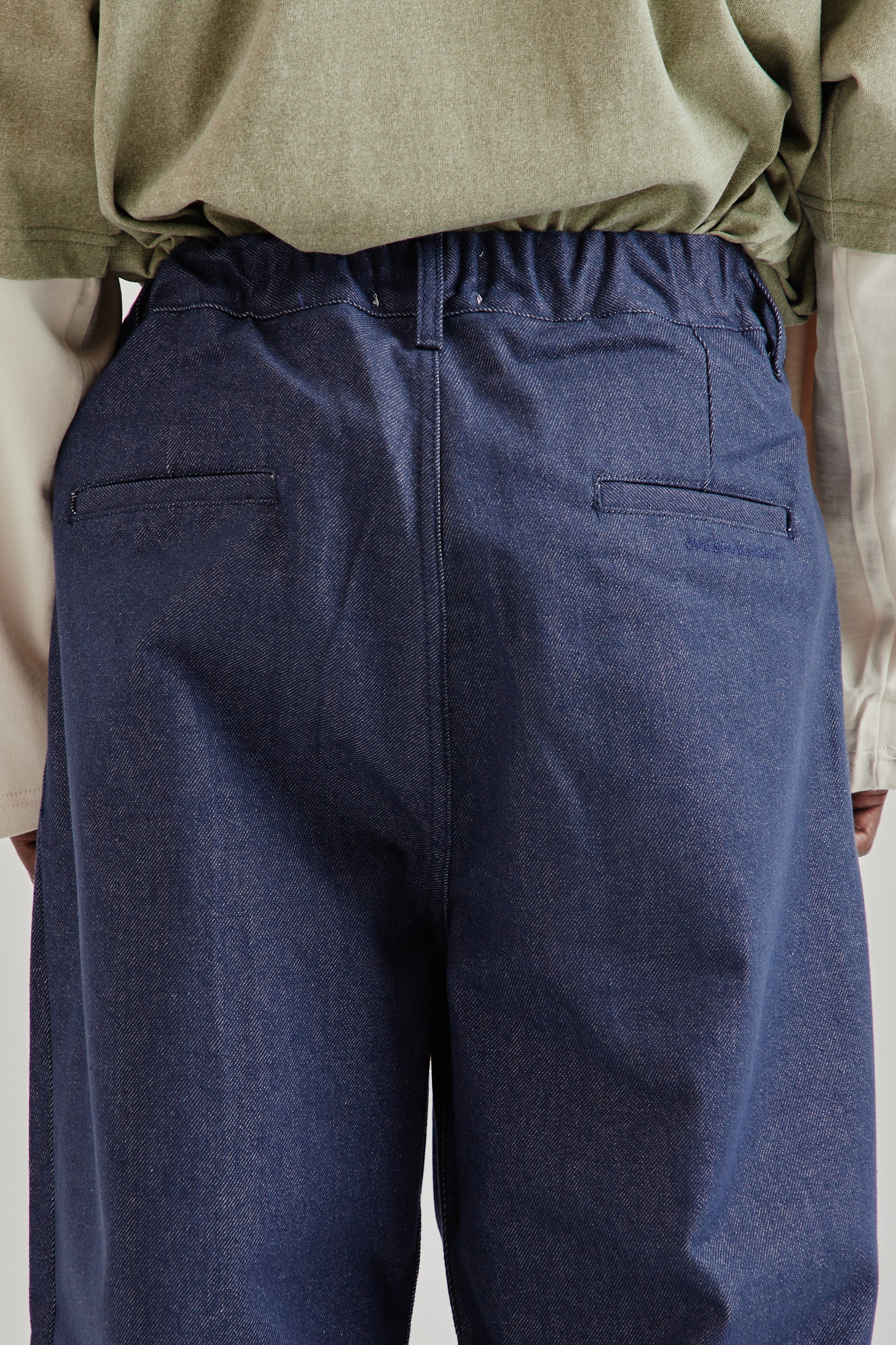 Estudio Niksen FW25 Pintuck Wide Jeans Indigo5