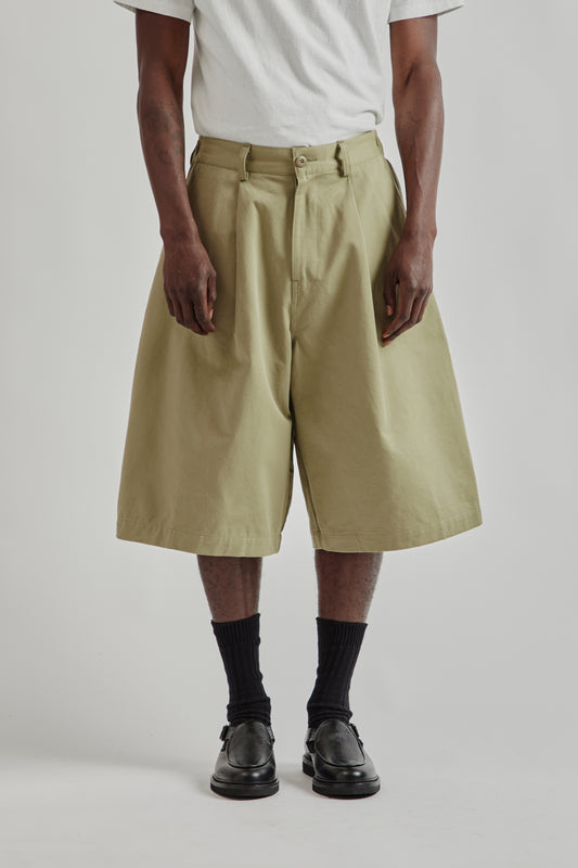 Estudio Niksen FW25 Pintuck Wide Shorts Khaki 2