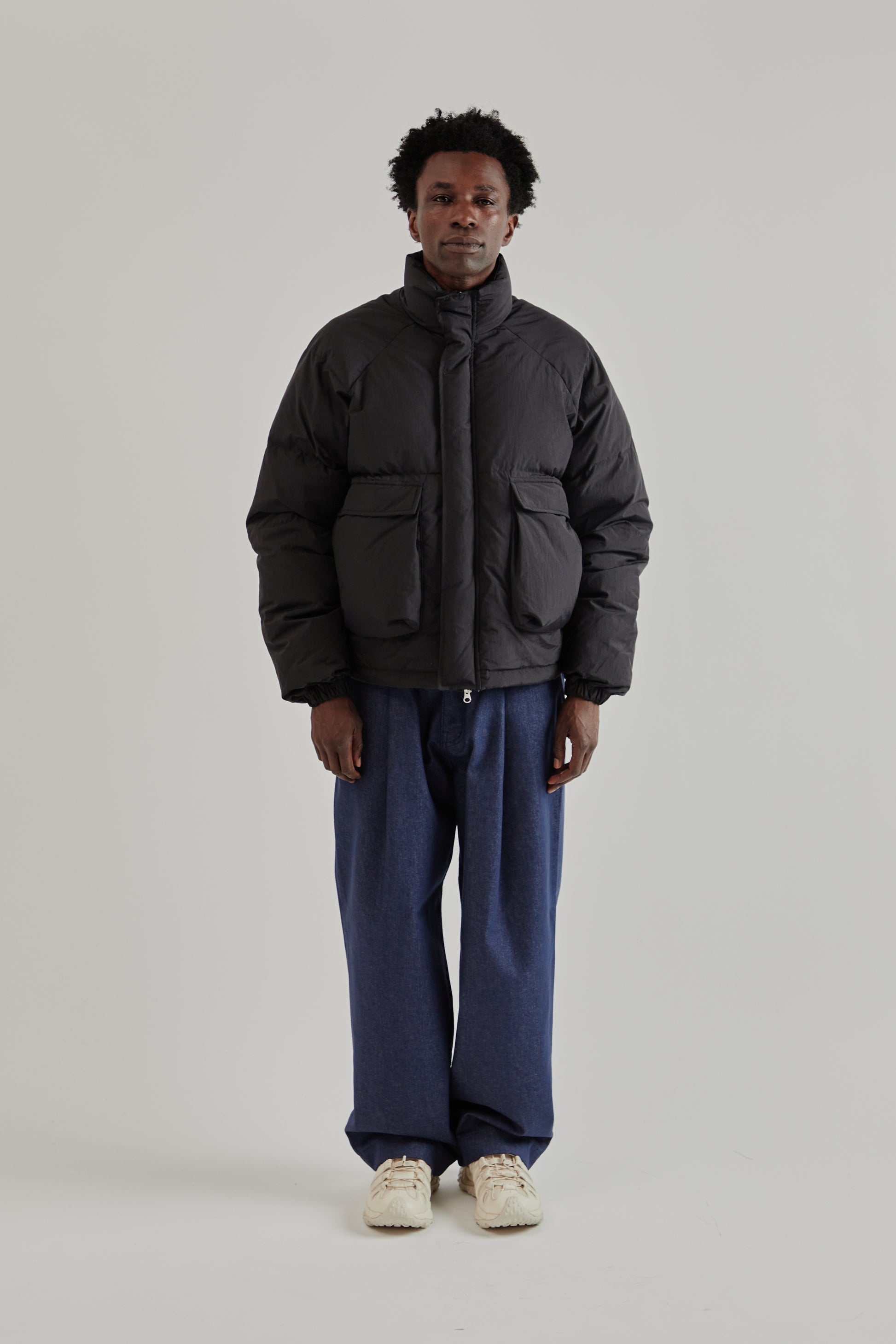 Estudio Niksen FW25 Raglan Puffer Jacket Black1