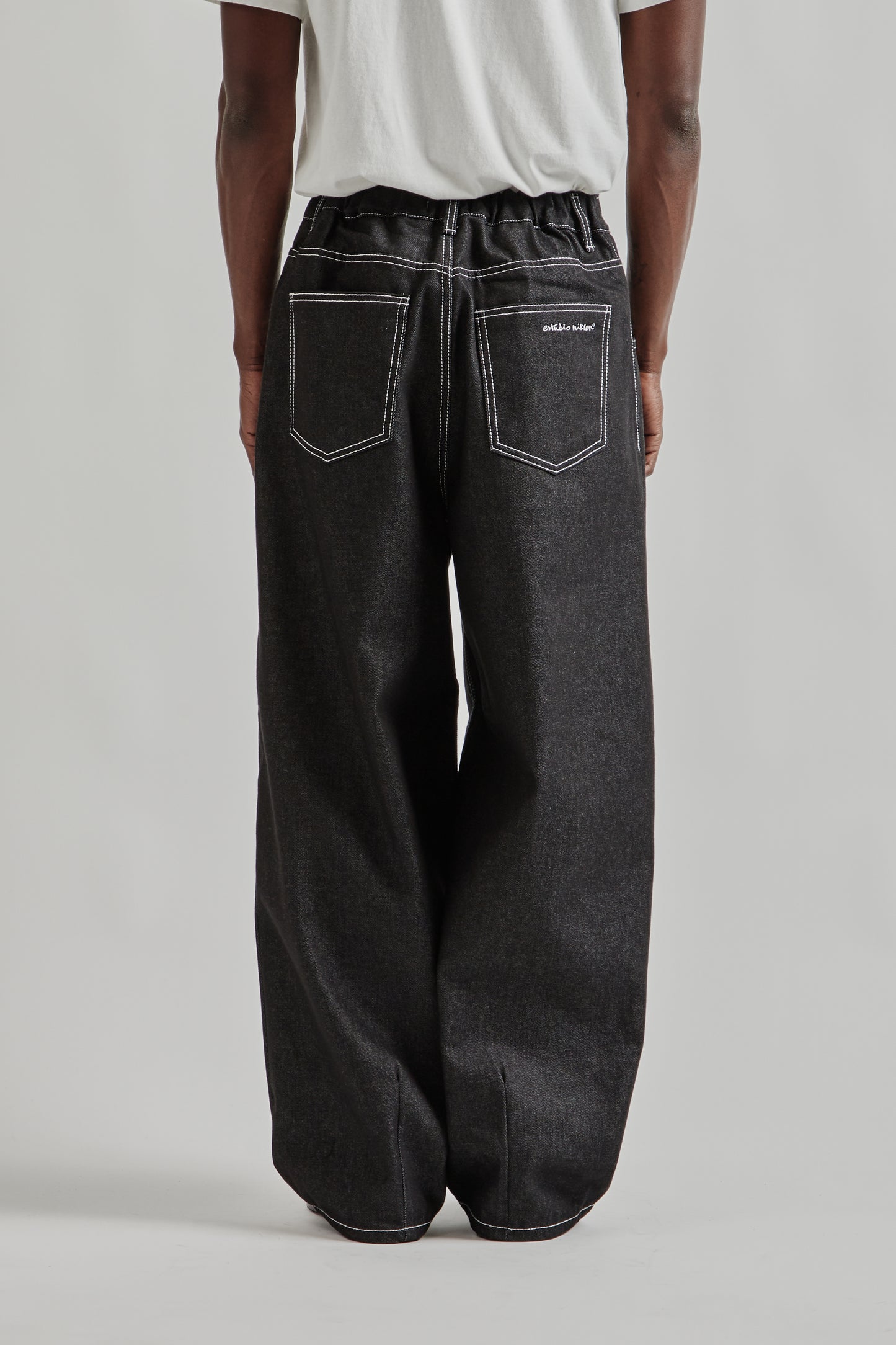 Estudio Niksen FW25 Raw Denim Balloon Jeans Black Raw Denim 7