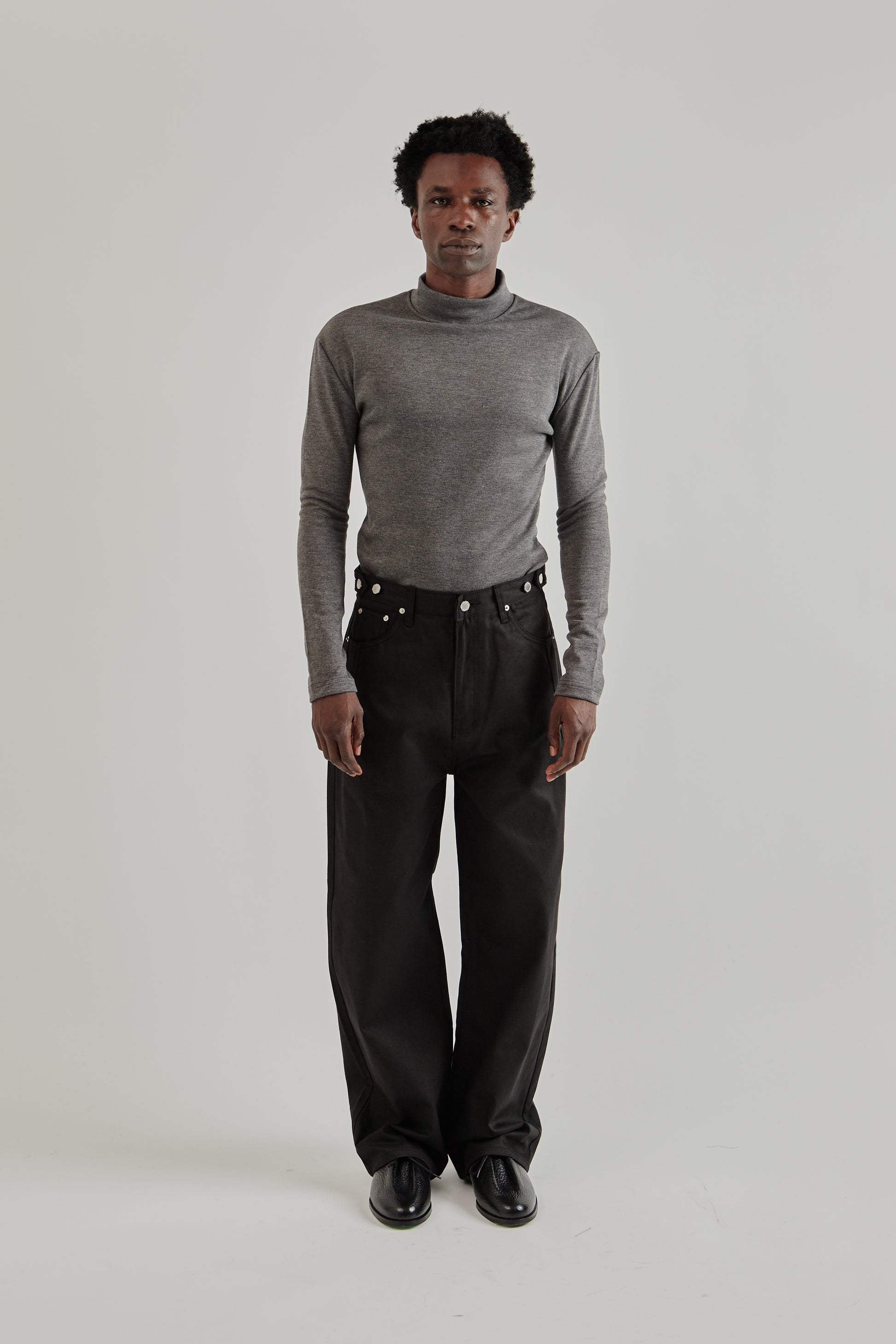 Estudio Niksen FW25 Side-Button Denim Jeans Black1