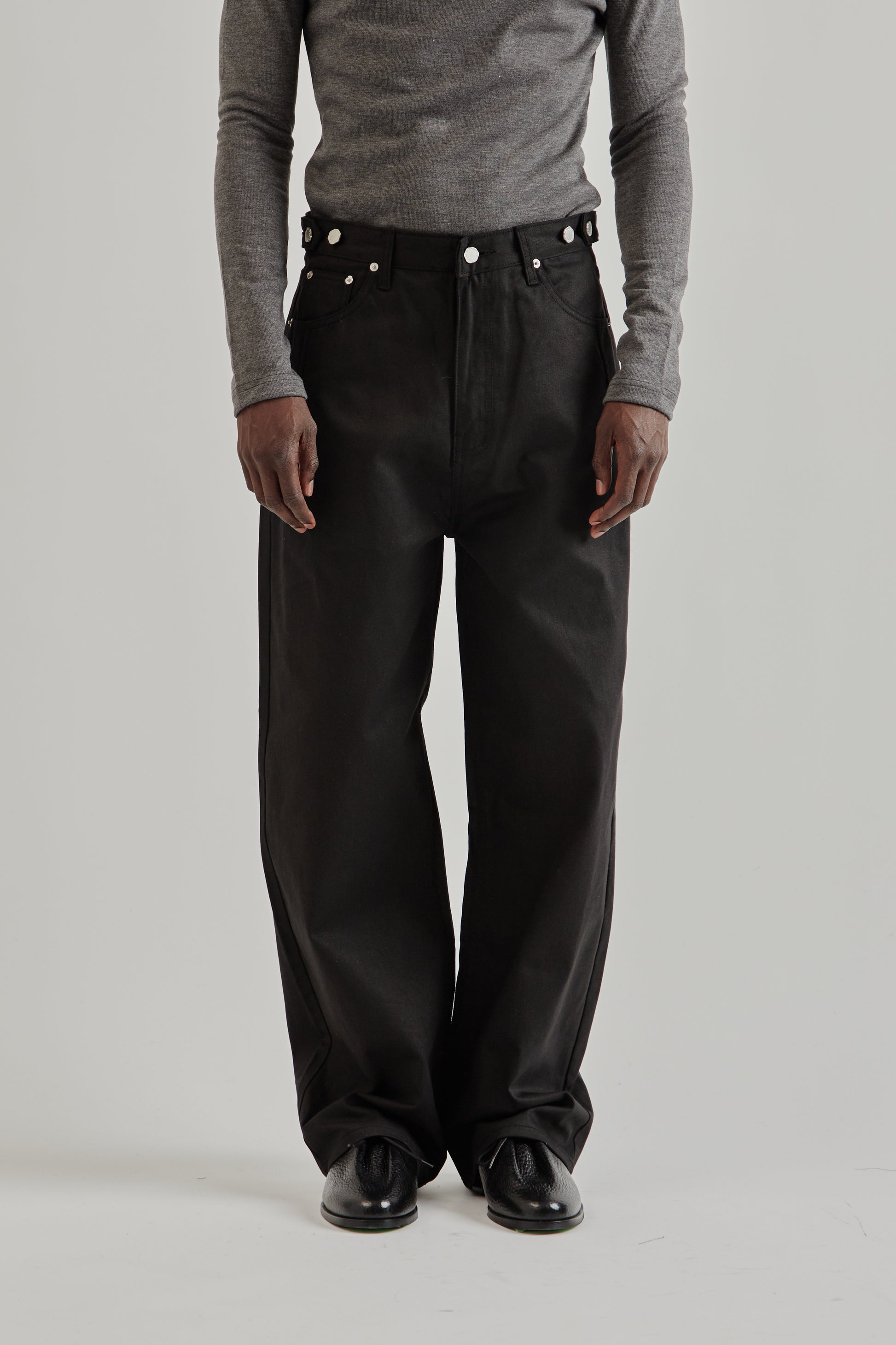 Estudio Niksen FW25 Side-Button Denim Jeans Black2