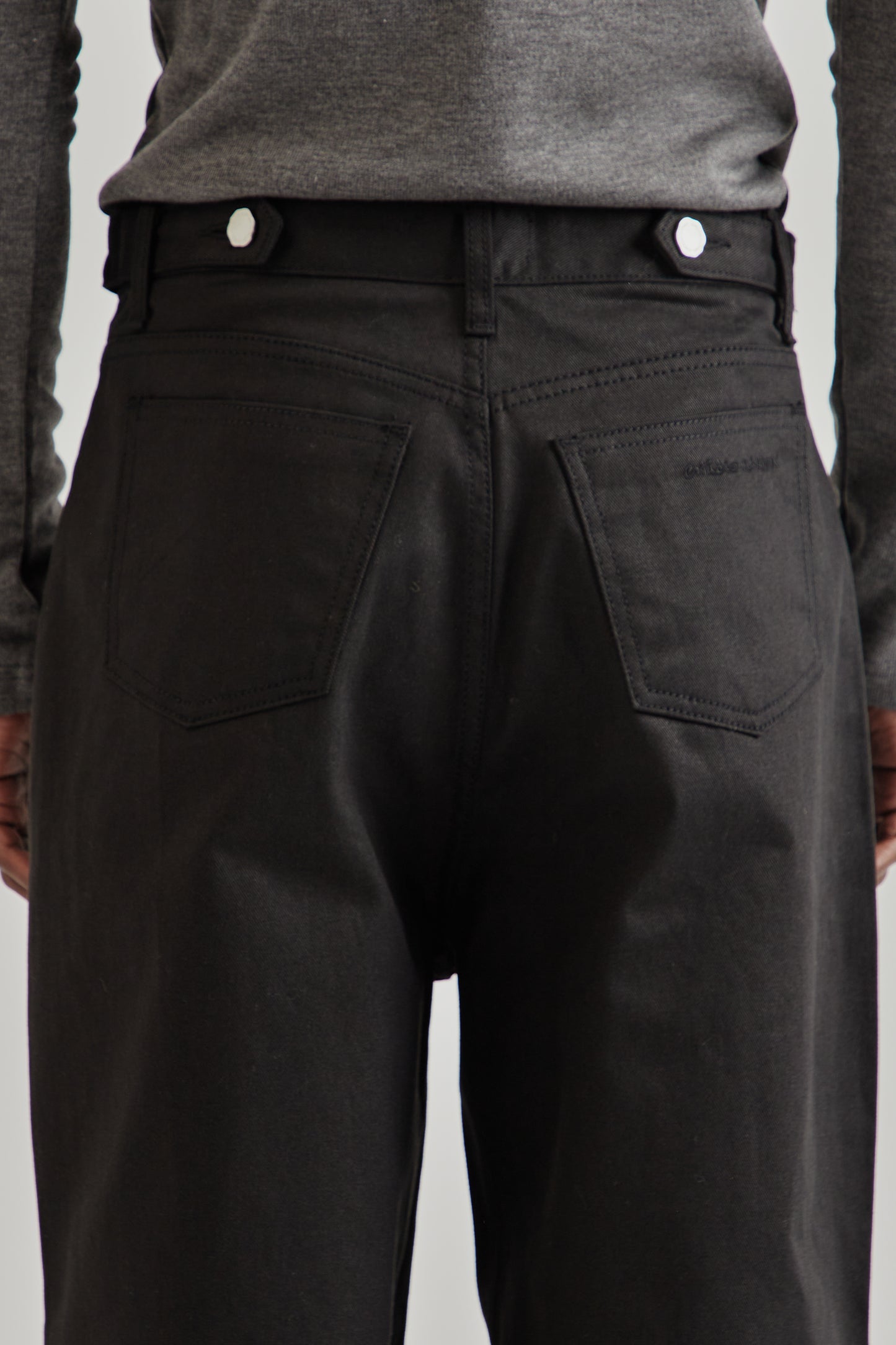Estudio Niksen FW25 Side-Button Denim Jeans Black6